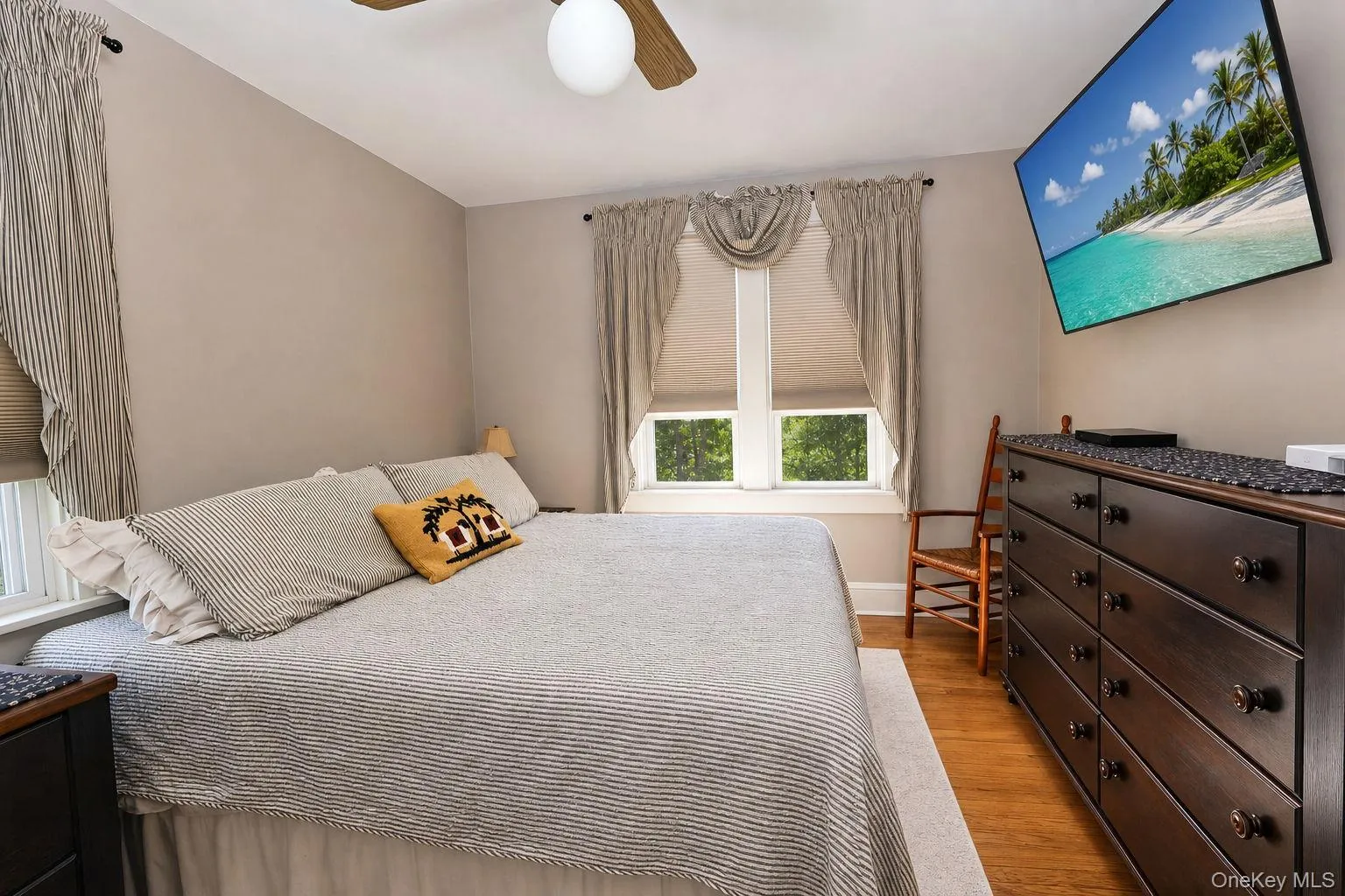 8 Budd Avenue, Middletown, NY, 3 Bedrooms Bedrooms, 8 Rooms Rooms,1 BathroomBathrooms,Residential,For Rent,Budd,0,1046566 8 Budd Avenue, Middletown, NY, 3 Bedrooms Bedrooms, 8 Rooms Rooms,1 BathroomBathrooms,Residential,For Rent,Budd,0,1046566