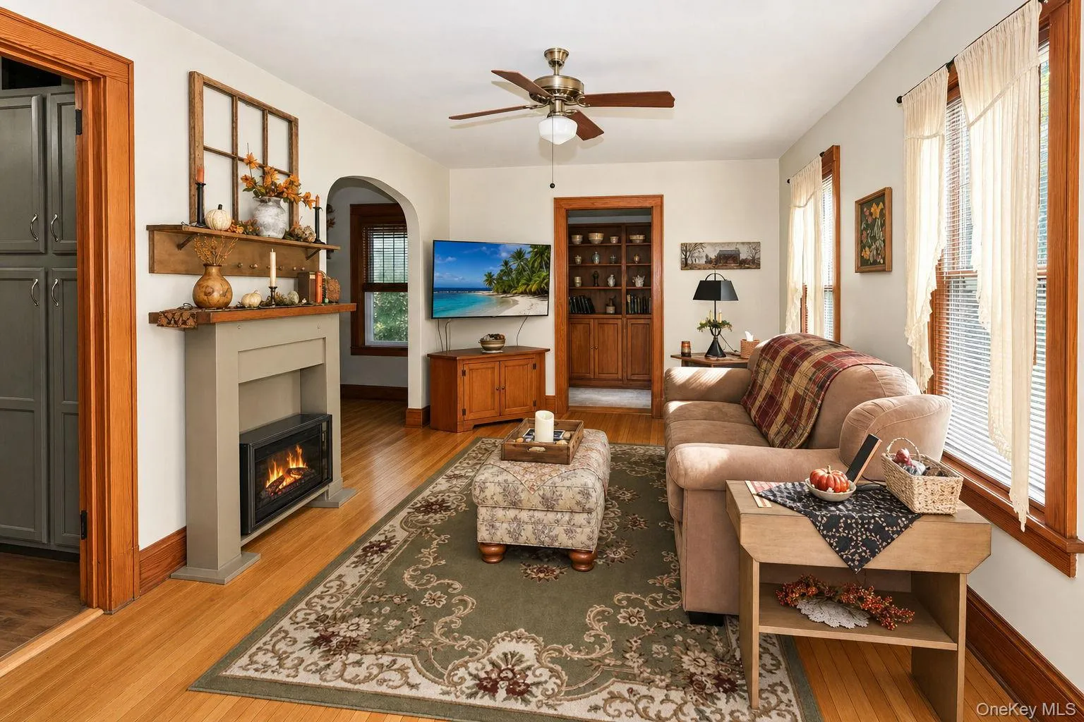 8 Budd Avenue, Middletown, NY, 3 Bedrooms Bedrooms, 8 Rooms Rooms,1 BathroomBathrooms,Residential,For Rent,Budd,0,1046566 8 Budd Avenue, Middletown, NY, 3 Bedrooms Bedrooms, 8 Rooms Rooms,1 BathroomBathrooms,Residential,For Rent,Budd,0,1046566