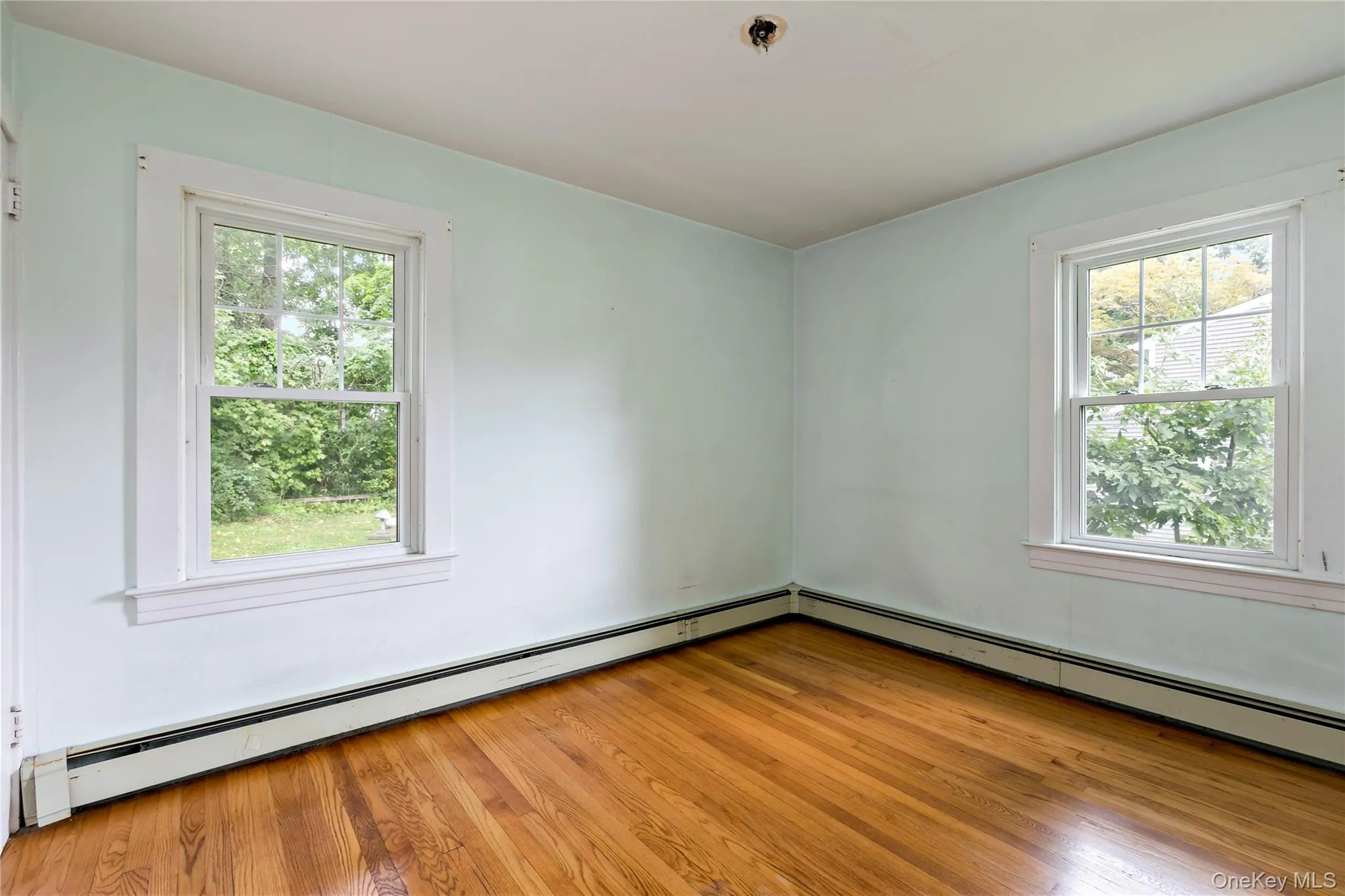 Second bedroom. Second bedroom.