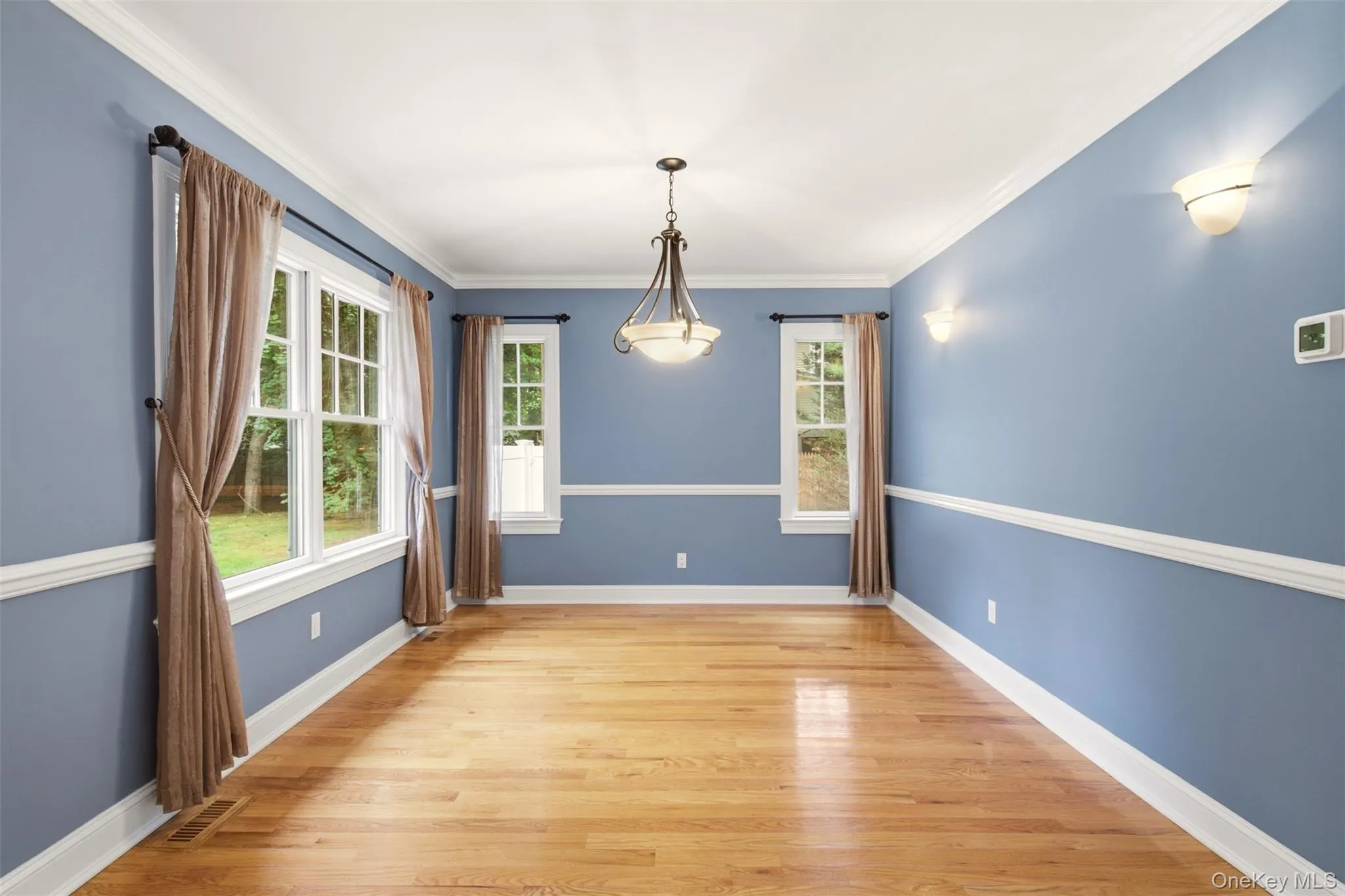 65 Rogues Path, Huntington, NY, 4 Bedrooms Bedrooms, 8 Rooms Rooms,3 BathroomsBathrooms,Residential Lease,For Rent,Rogues,0,1046568 65 Rogues Path, Huntington, NY, 4 Bedrooms Bedrooms, 8 Rooms Rooms,3 BathroomsBathrooms,Residential Lease,For Rent,Rogues,0,1046568