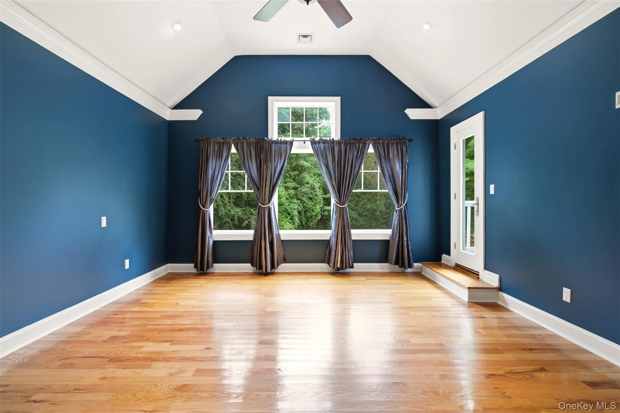 65 Rogues Path, Huntington, NY, 4 Bedrooms Bedrooms, 8 Rooms Rooms,3 BathroomsBathrooms,Residential Lease,For Rent,Rogues,0,1046568 65 Rogues Path, Huntington, NY, 4 Bedrooms Bedrooms, 8 Rooms Rooms,3 BathroomsBathrooms,Residential Lease,For Rent,Rogues,0,1046568