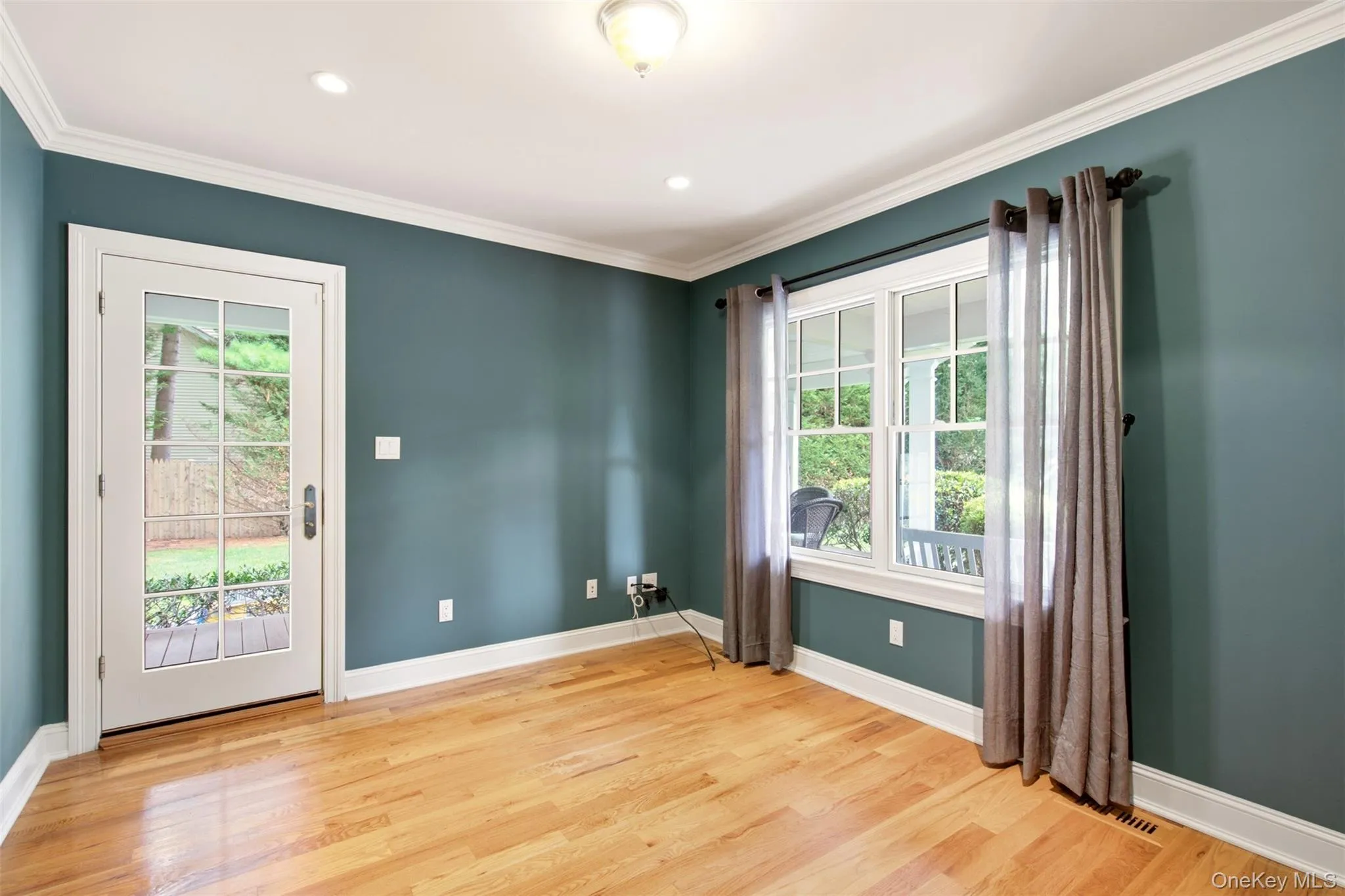 65 Rogues Path, Huntington, NY, 4 Bedrooms Bedrooms, 8 Rooms Rooms,3 BathroomsBathrooms,Residential Lease,For Rent,Rogues,0,1046568 65 Rogues Path, Huntington, NY, 4 Bedrooms Bedrooms, 8 Rooms Rooms,3 BathroomsBathrooms,Residential Lease,For Rent,Rogues,0,1046568