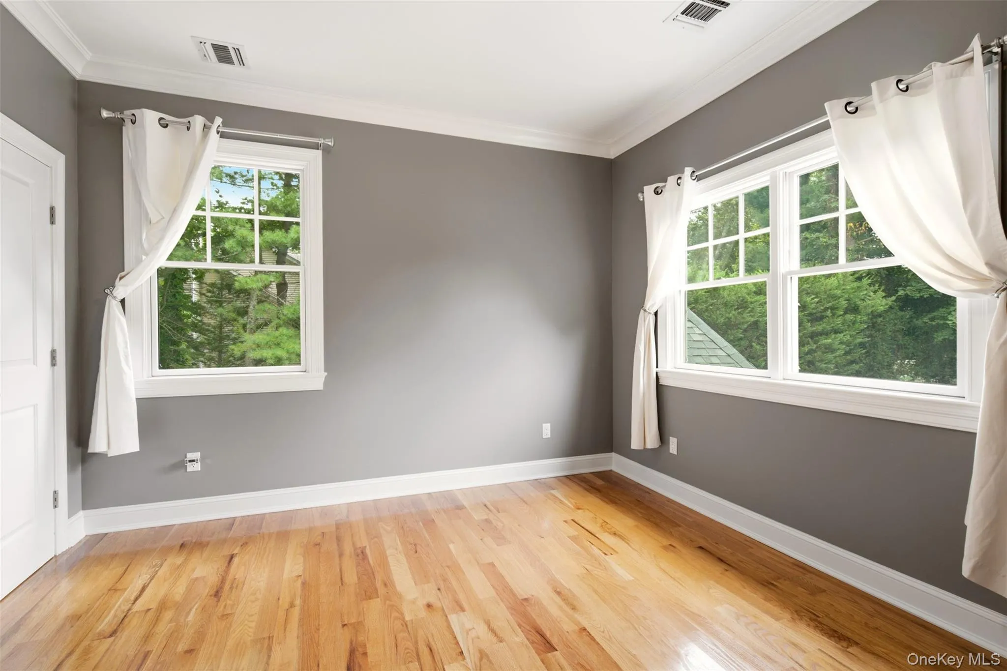 65 Rogues Path, Huntington, NY, 4 Bedrooms Bedrooms, 8 Rooms Rooms,3 BathroomsBathrooms,Residential Lease,For Rent,Rogues,0,1046568 65 Rogues Path, Huntington, NY, 4 Bedrooms Bedrooms, 8 Rooms Rooms,3 BathroomsBathrooms,Residential Lease,For Rent,Rogues,0,1046568