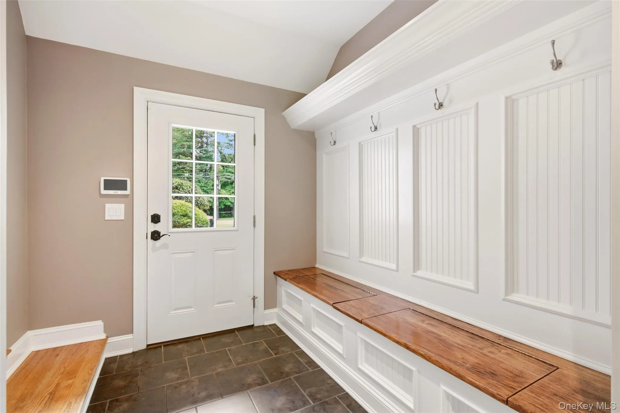 65 Rogues Path, Huntington, NY, 4 Bedrooms Bedrooms, 8 Rooms Rooms,3 BathroomsBathrooms,Residential Lease,For Rent,Rogues,0,1046568 65 Rogues Path, Huntington, NY, 4 Bedrooms Bedrooms, 8 Rooms Rooms,3 BathroomsBathrooms,Residential Lease,For Rent,Rogues,0,1046568