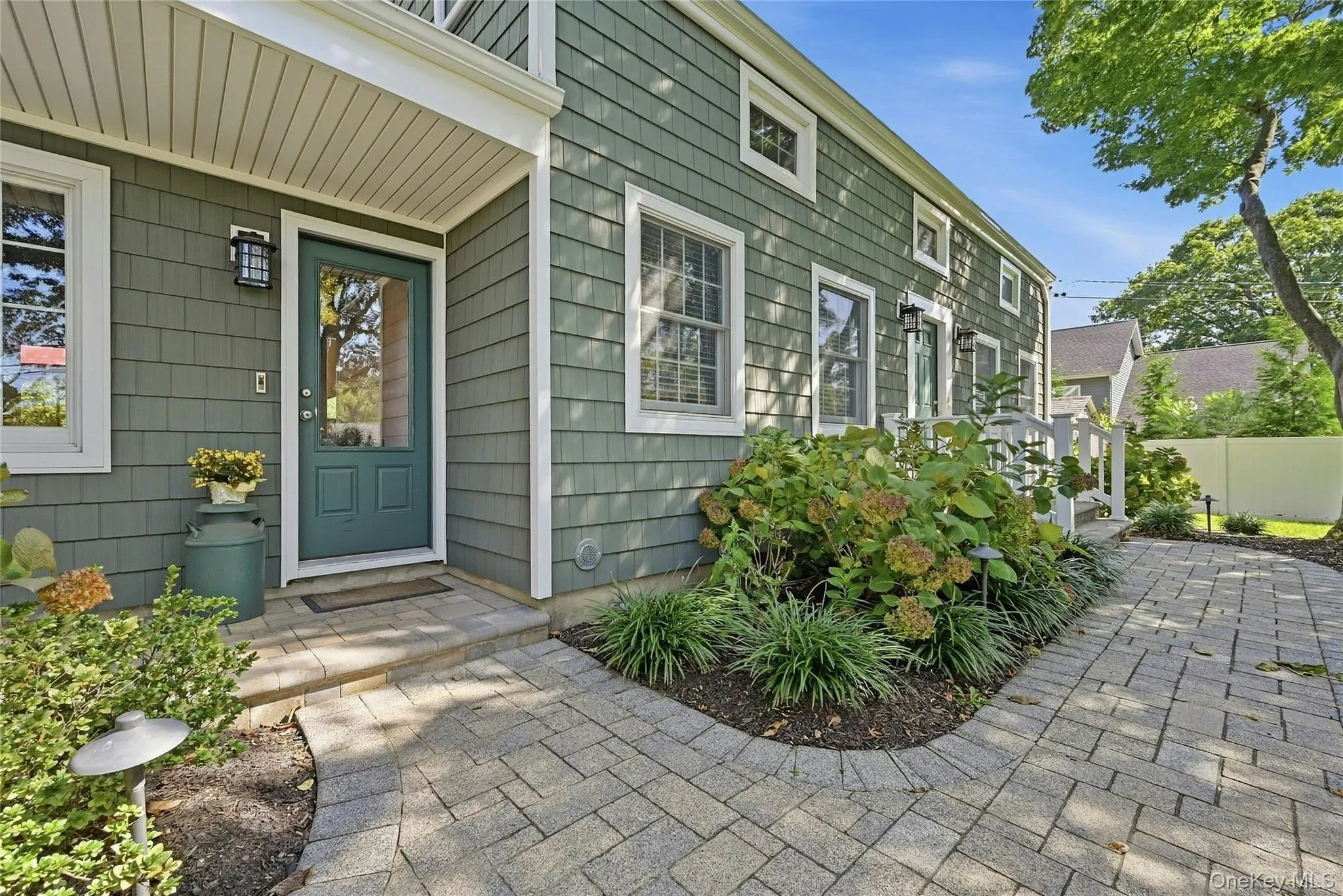 75 Eatons Neck Road, Huntington, NY, 4 Bedrooms Bedrooms, 10 Rooms Rooms,3 BathroomsBathrooms,Residential,For Rent,Eatons Neck,0,1046569 75 Eatons Neck Road, Huntington, NY, 4 Bedrooms Bedrooms, 10 Rooms Rooms,3 BathroomsBathrooms,Residential,For Rent,Eatons Neck,0,1046569