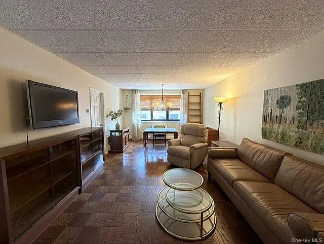 1085 Warburton Avenue, Yonkers, NY, 2 Bedrooms Bedrooms, 4 Rooms Rooms,1 BathroomBathrooms,Residential,For Rent,Warburton,0,1046570 1085 Warburton Avenue, Yonkers, NY, 2 Bedrooms Bedrooms, 4 Rooms Rooms,1 BathroomBathrooms,Residential,For Rent,Warburton,0,1046570