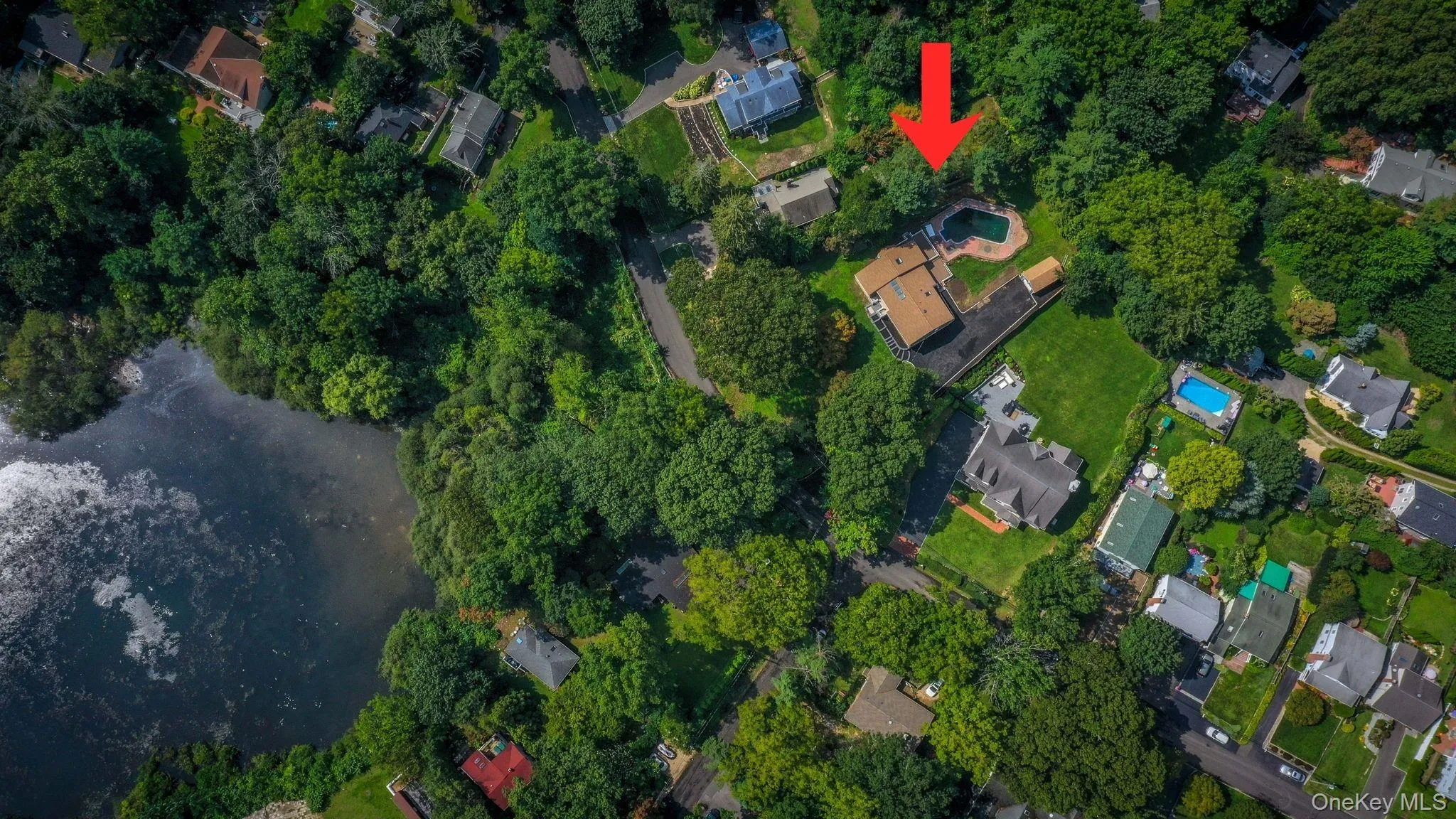 40 Lakeside Drive, Huntington, NY, 4 Bedrooms Bedrooms, 7 Rooms Rooms,3 BathroomsBathrooms,Residential,For Rent,Lakeside,0,1046573 40 Lakeside Drive, Huntington, NY, 4 Bedrooms Bedrooms, 7 Rooms Rooms,3 BathroomsBathrooms,Residential,For Rent,Lakeside,0,1046573