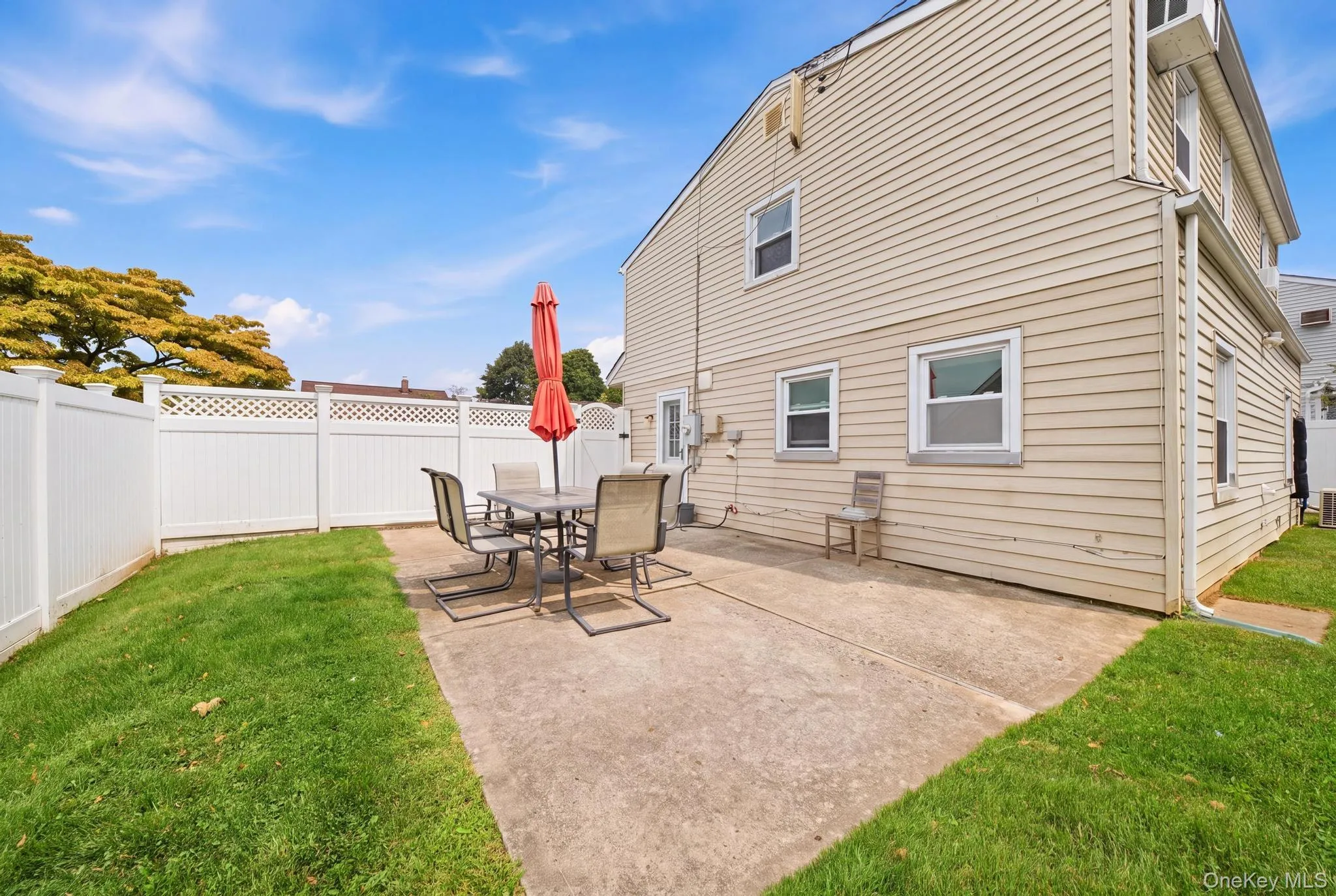 20 Needle Lane, Hempstead, NY, 4 Bedrooms Bedrooms, 9 Rooms Rooms,2 BathroomsBathrooms,Residential Lease,For Rent,Needle,0,1046575 20 Needle Lane, Hempstead, NY, 4 Bedrooms Bedrooms, 9 Rooms Rooms,2 BathroomsBathrooms,Residential Lease,For Rent,Needle,0,1046575