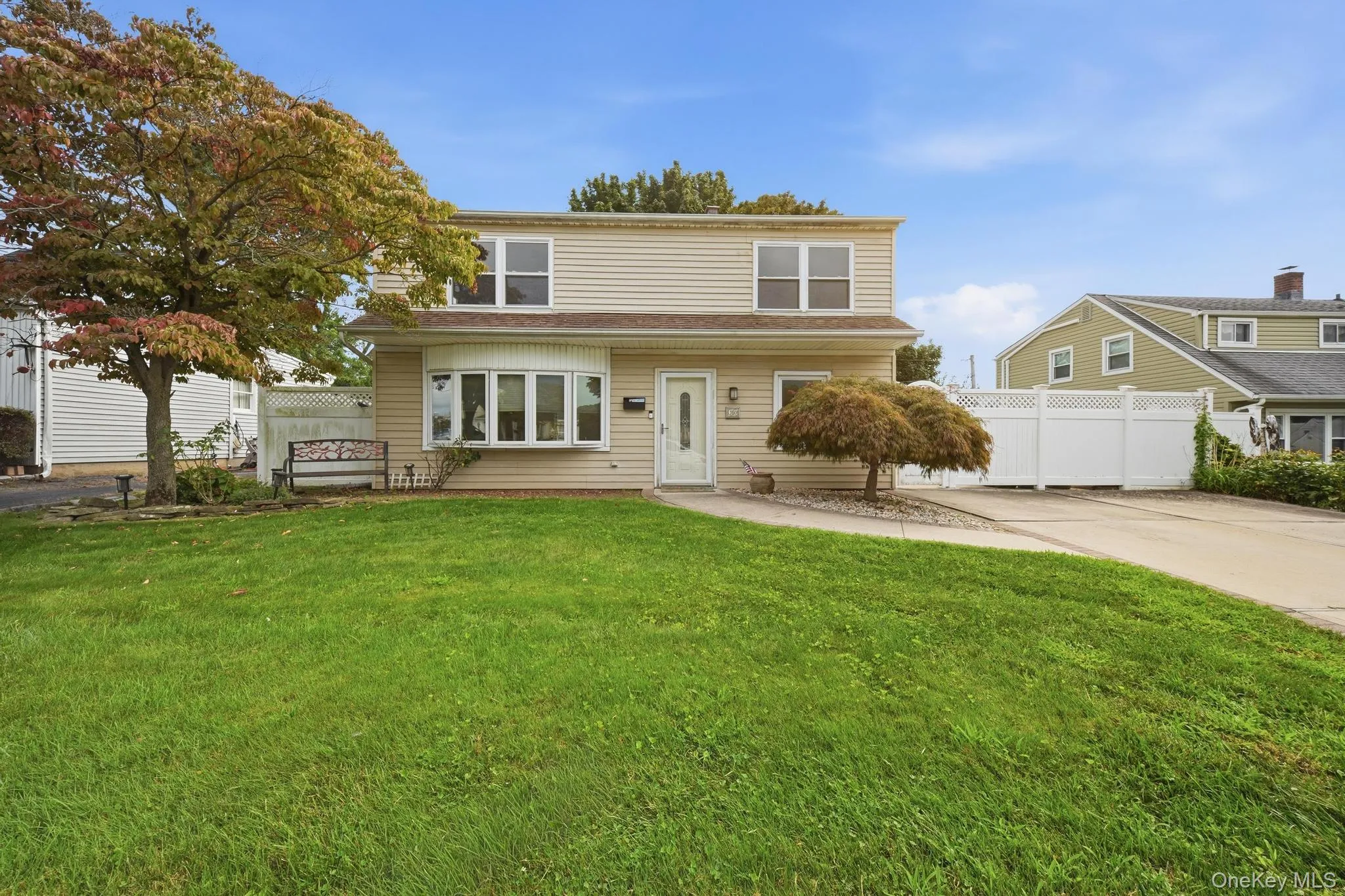 20 Needle Lane, Hempstead, NY, 4 Bedrooms Bedrooms, 9 Rooms Rooms,2 BathroomsBathrooms,Residential Lease,For Rent,Needle,0,1046575 20 Needle Lane, Hempstead, NY, 4 Bedrooms Bedrooms, 9 Rooms Rooms,2 BathroomsBathrooms,Residential Lease,For Rent,Needle,0,1046575