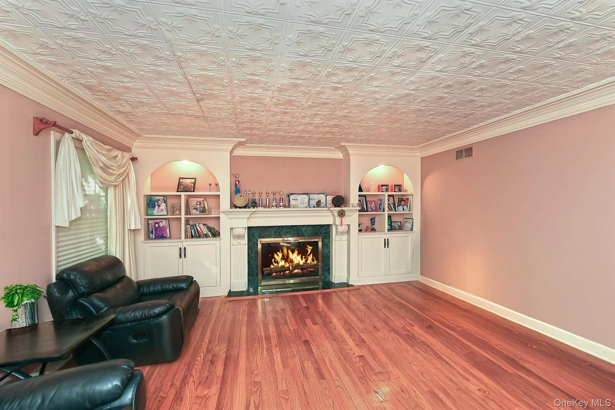 7 Saw Mill Lane, Huntington, NY, 6 Bedrooms Bedrooms, 16 Rooms Rooms,6 BathroomsBathrooms,Residential,For Rent,Saw Mill,0,1046579 7 Saw Mill Lane, Huntington, NY, 6 Bedrooms Bedrooms, 16 Rooms Rooms,6 BathroomsBathrooms,Residential,For Rent,Saw Mill,0,1046579