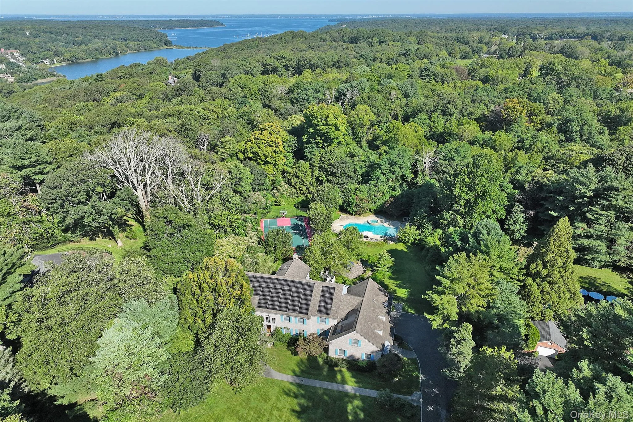 7 Saw Mill Lane, Huntington, NY, 6 Bedrooms Bedrooms, 16 Rooms Rooms,6 BathroomsBathrooms,Residential,For Rent,Saw Mill,0,1046579 7 Saw Mill Lane, Huntington, NY, 6 Bedrooms Bedrooms, 16 Rooms Rooms,6 BathroomsBathrooms,Residential,For Rent,Saw Mill,0,1046579