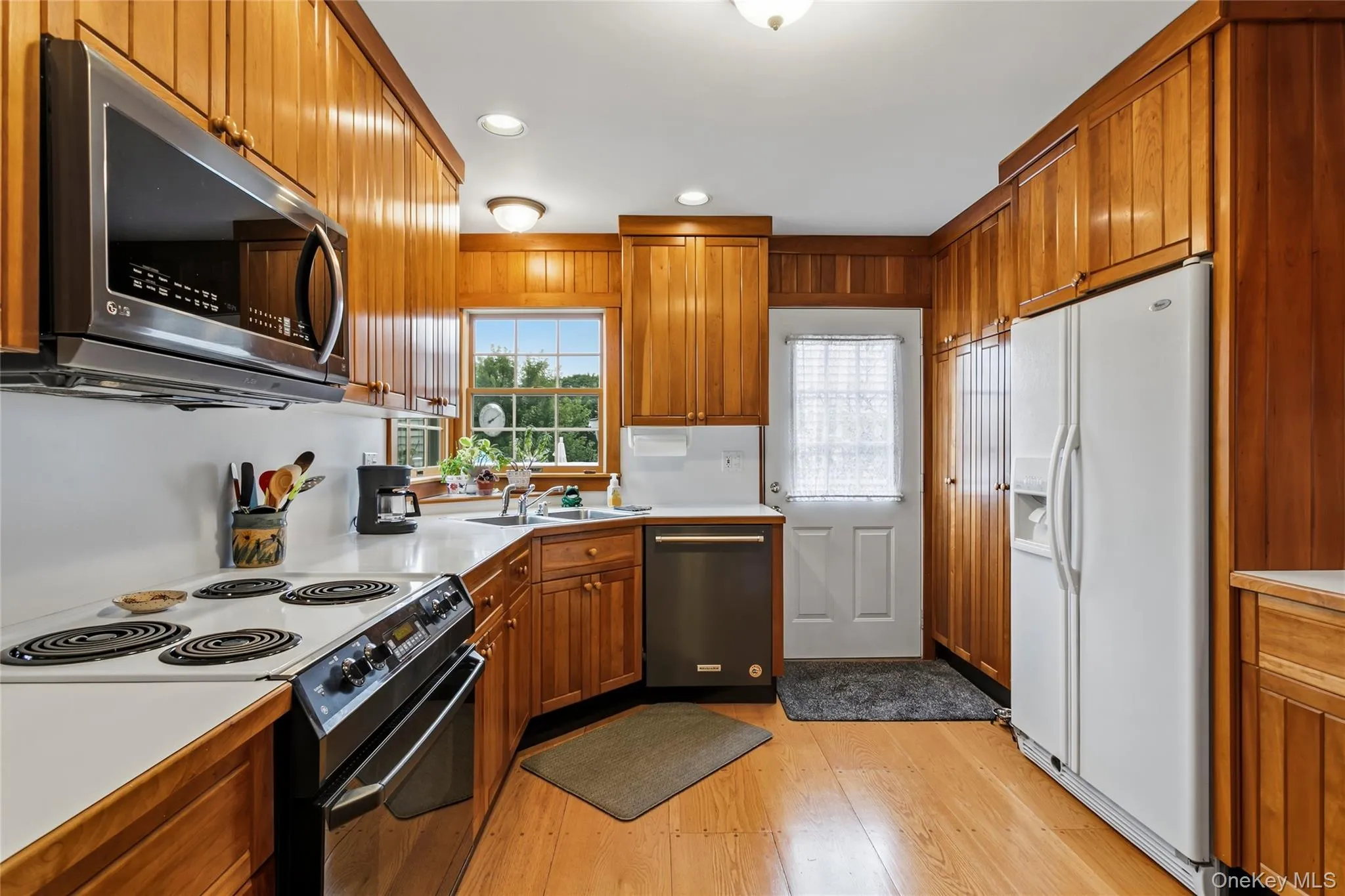 60 Livingston Avenue, Mount Pleasant, NY, 3 Bedrooms Bedrooms, 8 Rooms Rooms,2 BathroomsBathrooms,Residential,For Rent,Livingston,0,1046582 60 Livingston Avenue, Mount Pleasant, NY, 3 Bedrooms Bedrooms, 8 Rooms Rooms,2 BathroomsBathrooms,Residential,For Rent,Livingston,0,1046582