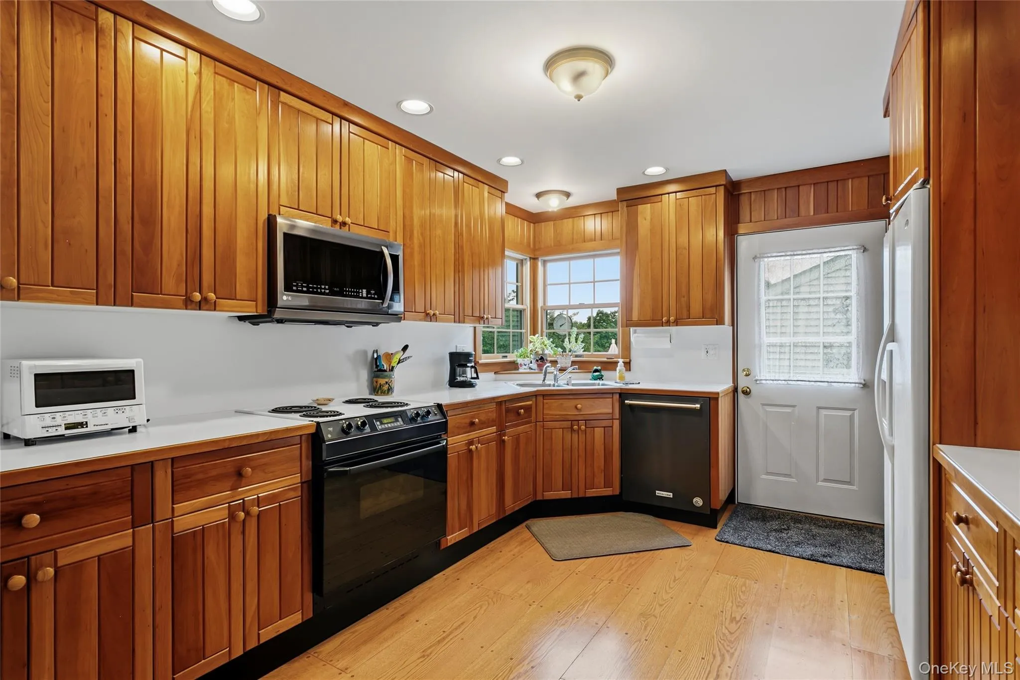 60 Livingston Avenue, Mount Pleasant, NY, 3 Bedrooms Bedrooms, 8 Rooms Rooms,2 BathroomsBathrooms,Residential,For Rent,Livingston,0,1046582 60 Livingston Avenue, Mount Pleasant, NY, 3 Bedrooms Bedrooms, 8 Rooms Rooms,2 BathroomsBathrooms,Residential,For Rent,Livingston,0,1046582