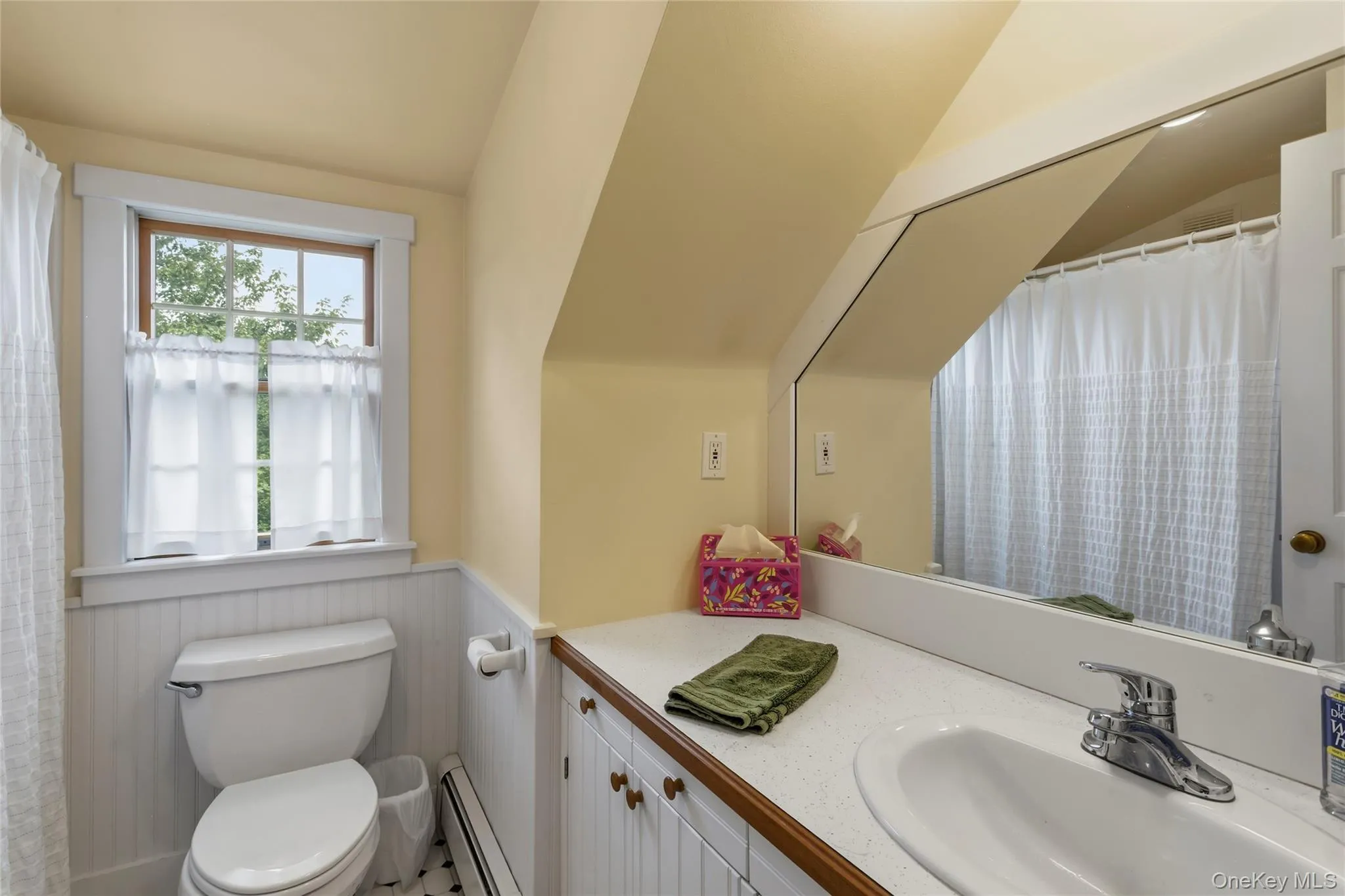 60 Livingston Avenue, Mount Pleasant, NY, 3 Bedrooms Bedrooms, 8 Rooms Rooms,2 BathroomsBathrooms,Residential,For Rent,Livingston,0,1046582 60 Livingston Avenue, Mount Pleasant, NY, 3 Bedrooms Bedrooms, 8 Rooms Rooms,2 BathroomsBathrooms,Residential,For Rent,Livingston,0,1046582
