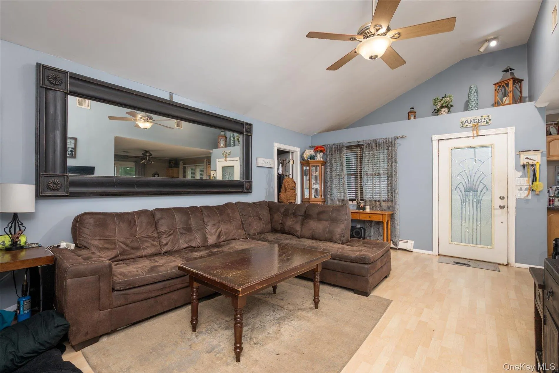 75 Westminster Drive, Brookhaven, NY, 3 Bedrooms Bedrooms, 7 Rooms Rooms,1 BathroomBathrooms,Residential,For Rent,Westminster,0,1046585 75 Westminster Drive, Brookhaven, NY, 3 Bedrooms Bedrooms, 7 Rooms Rooms,1 BathroomBathrooms,Residential,For Rent,Westminster,0,1046585