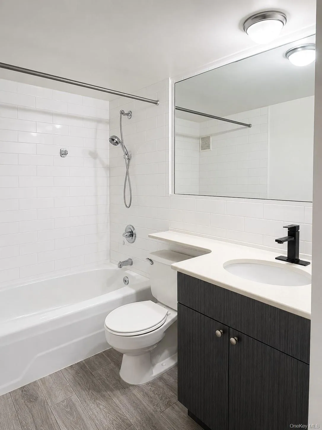 13935 35th Avenue, New York, NY, 1 Bedroom Bedrooms, 3 Rooms Rooms,1 BathroomBathrooms,Residential,For Rent,35th,0,1046592 13935 35th Avenue, New York, NY, 1 Bedroom Bedrooms, 3 Rooms Rooms,1 BathroomBathrooms,Residential,For Rent,35th,0,1046592