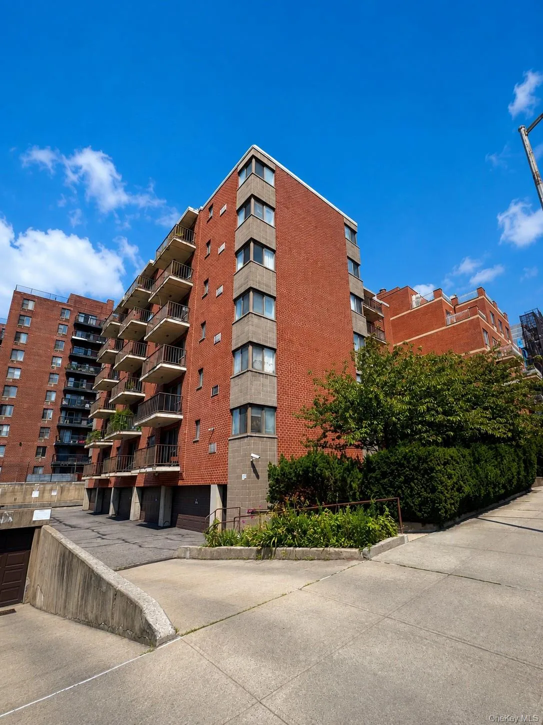 13935 35th Avenue, New York, NY, 1 Bedroom Bedrooms, 3 Rooms Rooms,1 BathroomBathrooms,Residential,For Rent,35th,0,1046592 13935 35th Avenue, New York, NY, 1 Bedroom Bedrooms, 3 Rooms Rooms,1 BathroomBathrooms,Residential,For Rent,35th,0,1046592