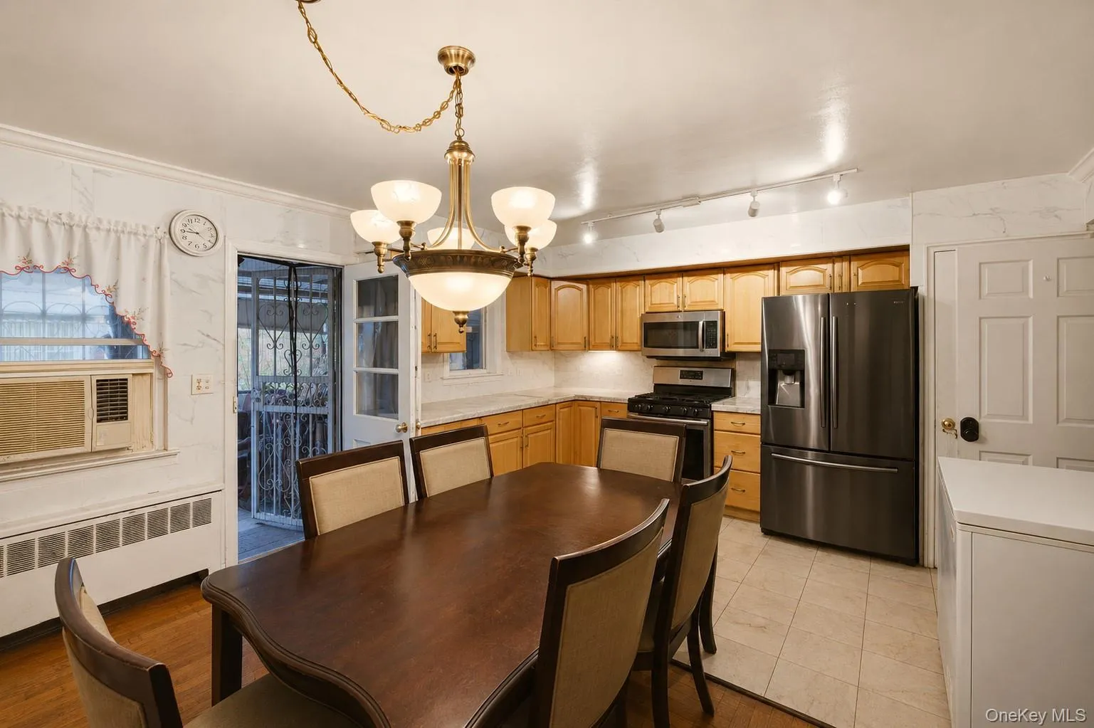 902 232nd Street, New York, NY, 5 Bedrooms Bedrooms, 9 Rooms Rooms,2 BathroomsBathrooms,Residential,For Rent,232nd,0,1046594 902 232nd Street, New York, NY, 5 Bedrooms Bedrooms, 9 Rooms Rooms,2 BathroomsBathrooms,Residential,For Rent,232nd,0,1046594