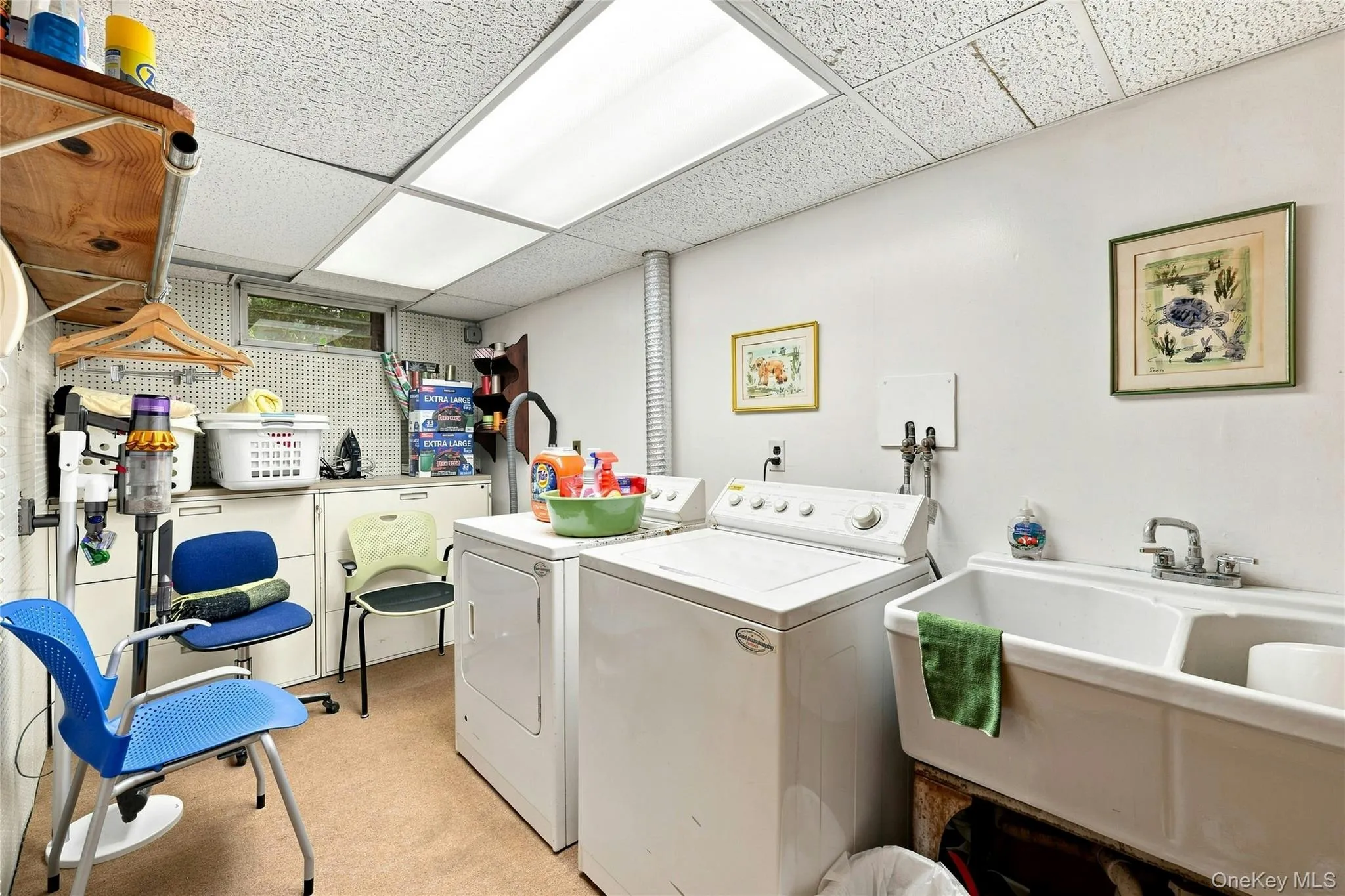 185 Crocus Avenue, Hempstead, NY, 3 Bedrooms Bedrooms, 8 Rooms Rooms,2 BathroomsBathrooms,Residential,For Rent,Crocus,0,1046596 185 Crocus Avenue, Hempstead, NY, 3 Bedrooms Bedrooms, 8 Rooms Rooms,2 BathroomsBathrooms,Residential,For Rent,Crocus,0,1046596