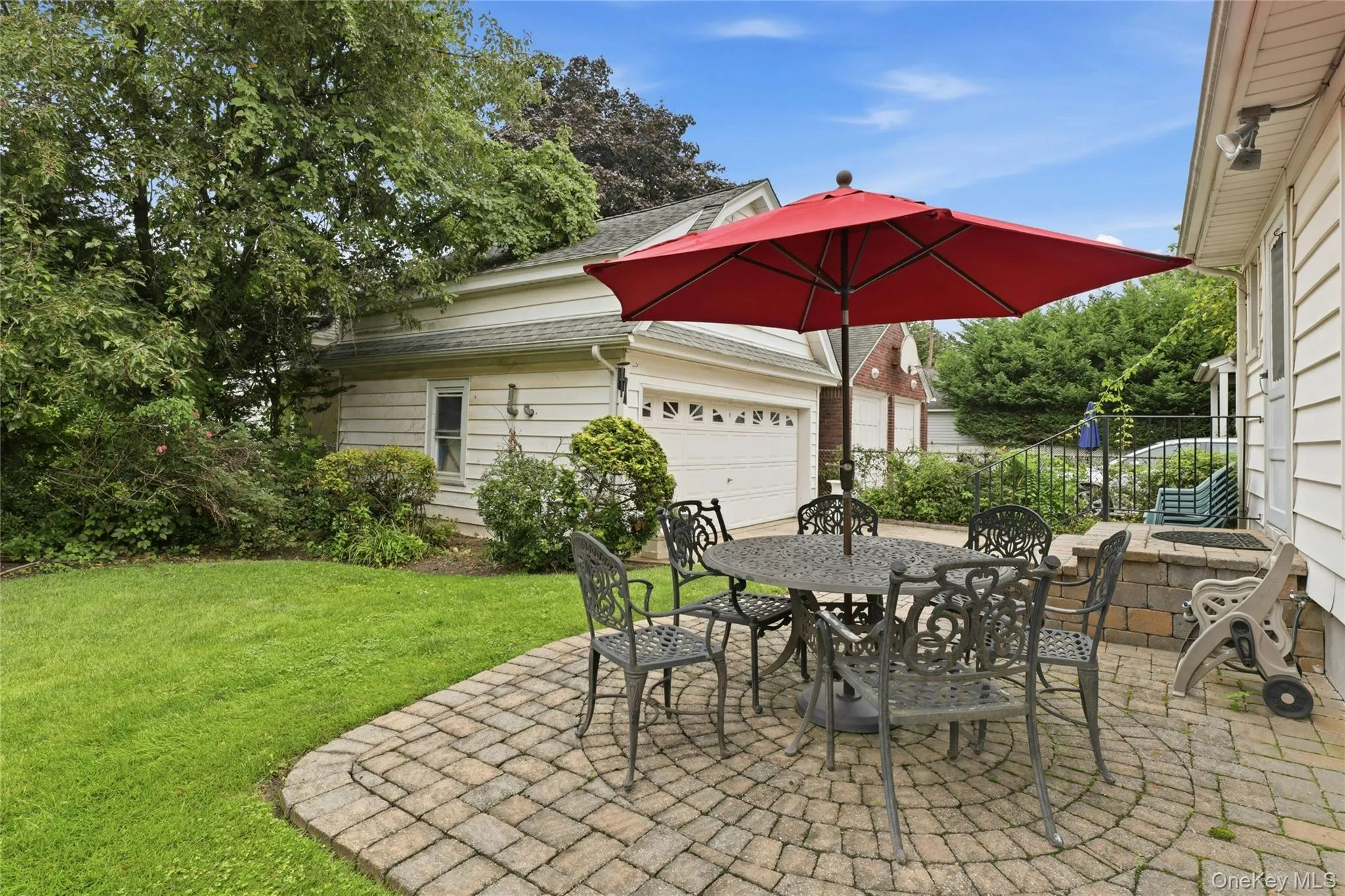 185 Crocus Avenue, Hempstead, NY, 3 Bedrooms Bedrooms, 8 Rooms Rooms,2 BathroomsBathrooms,Residential,For Rent,Crocus,0,1046596 185 Crocus Avenue, Hempstead, NY, 3 Bedrooms Bedrooms, 8 Rooms Rooms,2 BathroomsBathrooms,Residential,For Rent,Crocus,0,1046596