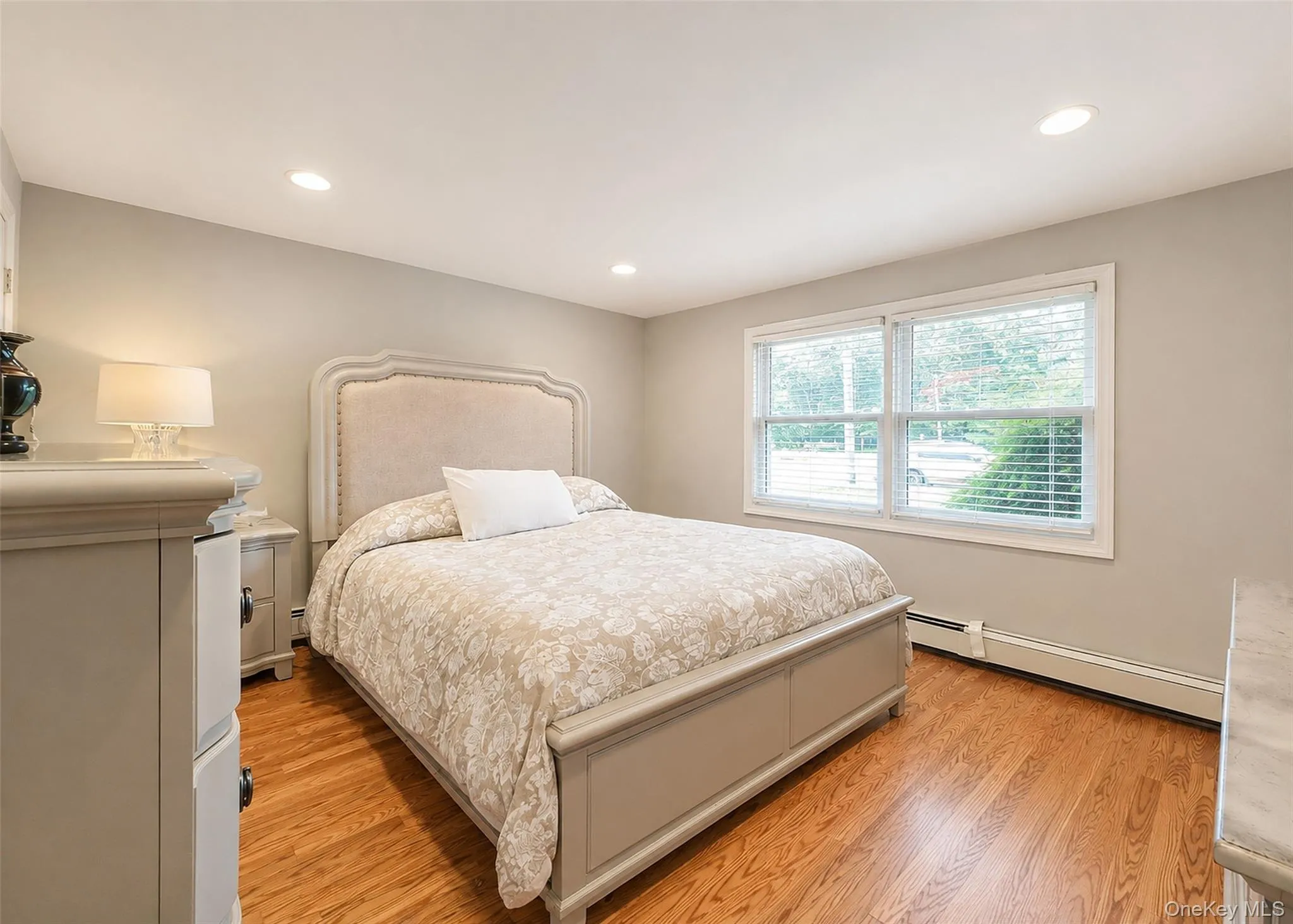 1028 Union Boulevard, Islip, NY, 6 Bedrooms Bedrooms, 9 Rooms Rooms,2 BathroomsBathrooms,Residential,For Rent,Union,0,1046597 1028 Union Boulevard, Islip, NY, 6 Bedrooms Bedrooms, 9 Rooms Rooms,2 BathroomsBathrooms,Residential,For Rent,Union,0,1046597