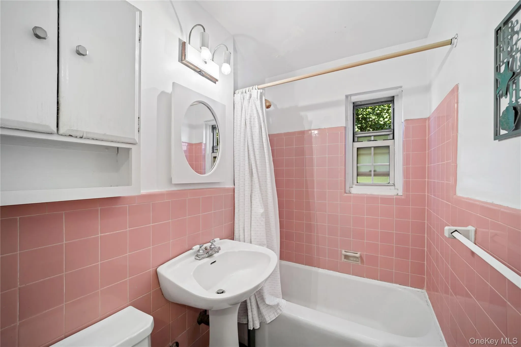 69-14 Bell Boulevard, New York, NY, 1 Bedroom Bedrooms, 3 Rooms Rooms,1 BathroomBathrooms,Residential,For Rent,Bell,0,1046610 69-14 Bell Boulevard, New York, NY, 1 Bedroom Bedrooms, 3 Rooms Rooms,1 BathroomBathrooms,Residential,For Rent,Bell,0,1046610