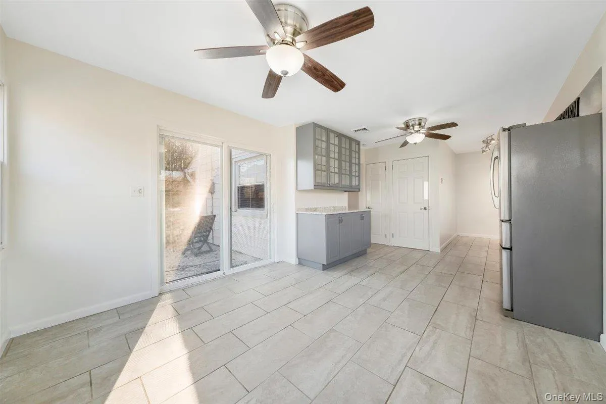 22 Quaker Hill Road, Monroe, NY, 3 Bedrooms Bedrooms, 6 Rooms Rooms,1 BathroomBathrooms,Residential Lease,For Rent,Quaker Hill,0,1046614 22 Quaker Hill Road, Monroe, NY, 3 Bedrooms Bedrooms, 6 Rooms Rooms,1 BathroomBathrooms,Residential Lease,For Rent,Quaker Hill,0,1046614