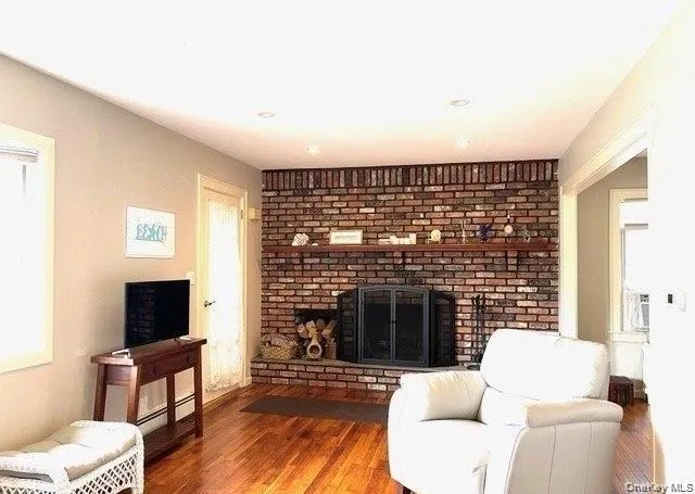 23 Rosebud Avenue, Hempstead, NY, 2 Bedrooms Bedrooms, 6 Rooms Rooms,1 BathroomBathrooms,Residential Lease,For Rent,Rosebud,0,1046619 23 Rosebud Avenue, Hempstead, NY, 2 Bedrooms Bedrooms, 6 Rooms Rooms,1 BathroomBathrooms,Residential Lease,For Rent,Rosebud,0,1046619