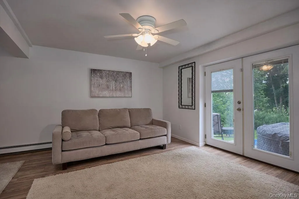 23 Allen Road, Philipstown, NY, 3 Bedrooms Bedrooms, 8 Rooms Rooms,2 BathroomsBathrooms,Residential,For Rent,Allen,0,1046623 23 Allen Road, Philipstown, NY, 3 Bedrooms Bedrooms, 8 Rooms Rooms,2 BathroomsBathrooms,Residential,For Rent,Allen,0,1046623