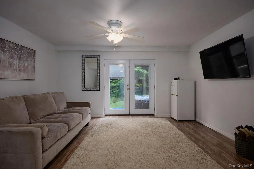 23 Allen Road, Philipstown, NY, 3 Bedrooms Bedrooms, 8 Rooms Rooms,2 BathroomsBathrooms,Residential,For Rent,Allen,0,1046623 23 Allen Road, Philipstown, NY, 3 Bedrooms Bedrooms, 8 Rooms Rooms,2 BathroomsBathrooms,Residential,For Rent,Allen,0,1046623