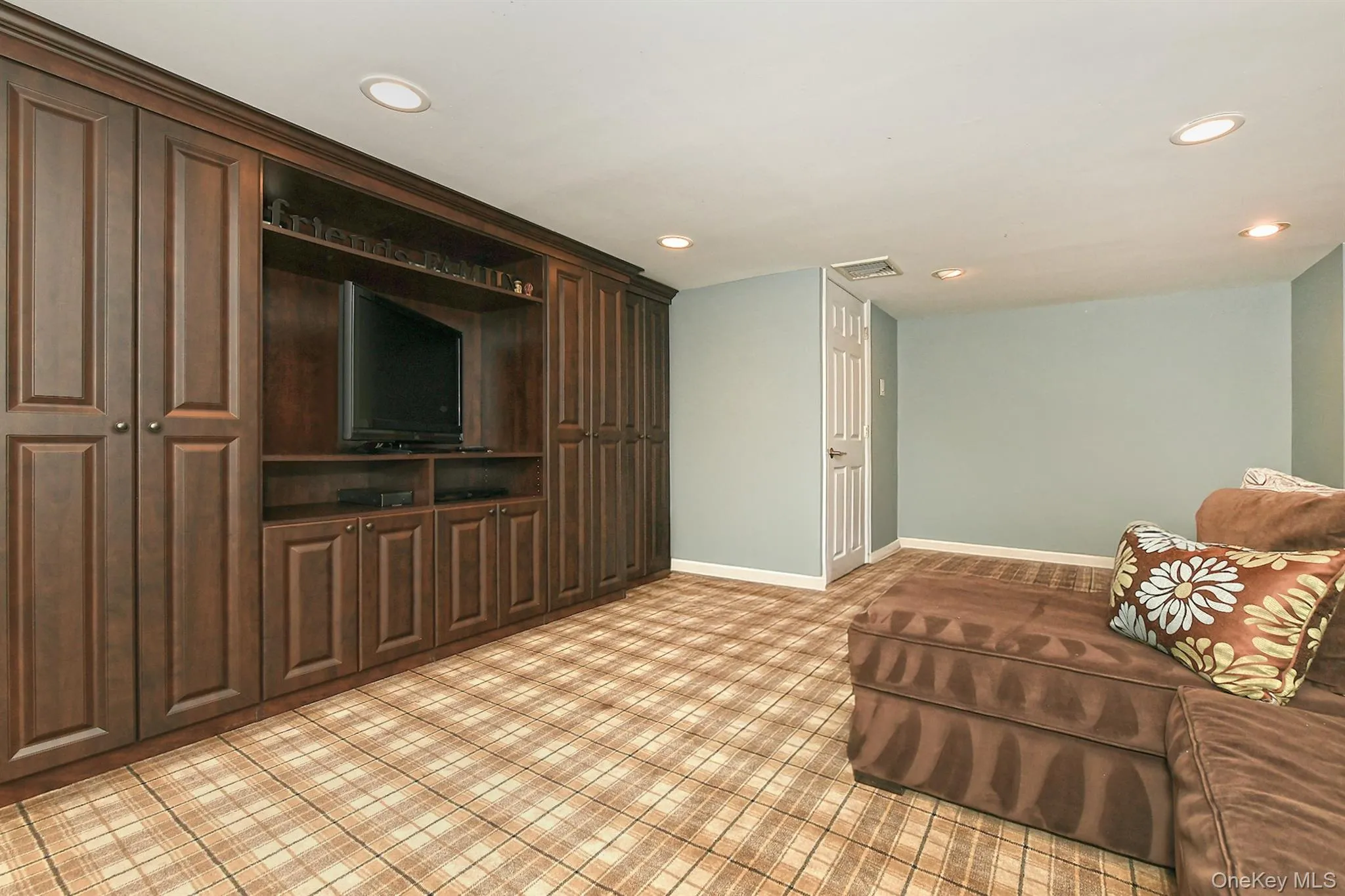 3142 Wynsum Avenue, Hempstead, NY, 4 Bedrooms Bedrooms, 8 Rooms Rooms,2 BathroomsBathrooms,Residential,For Rent,Wynsum,0,1046624 3142 Wynsum Avenue, Hempstead, NY, 4 Bedrooms Bedrooms, 8 Rooms Rooms,2 BathroomsBathrooms,Residential,For Rent,Wynsum,0,1046624