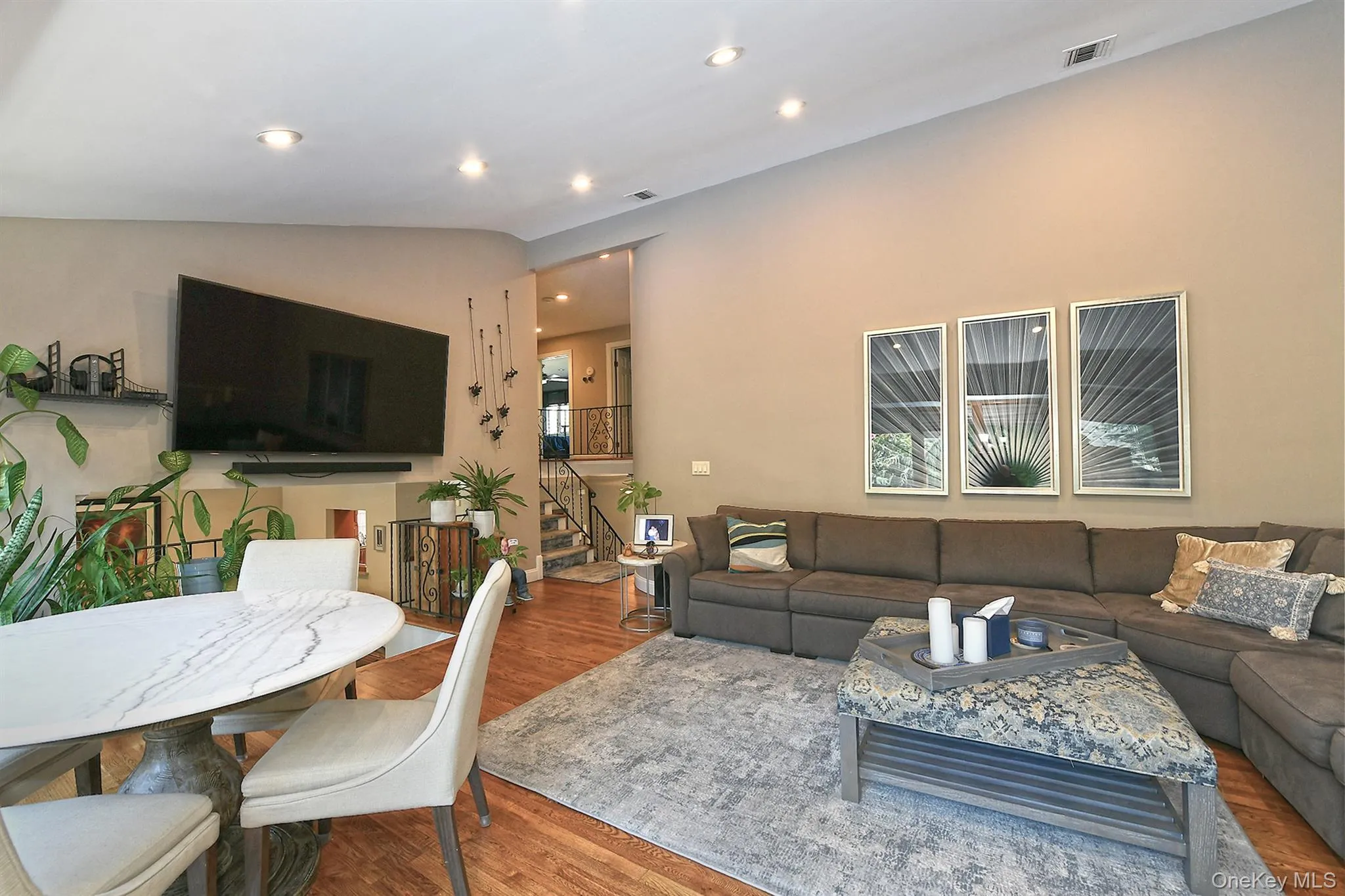 3142 Wynsum Avenue, Hempstead, NY, 4 Bedrooms Bedrooms, 8 Rooms Rooms,2 BathroomsBathrooms,Residential,For Rent,Wynsum,0,1046624 3142 Wynsum Avenue, Hempstead, NY, 4 Bedrooms Bedrooms, 8 Rooms Rooms,2 BathroomsBathrooms,Residential,For Rent,Wynsum,0,1046624
