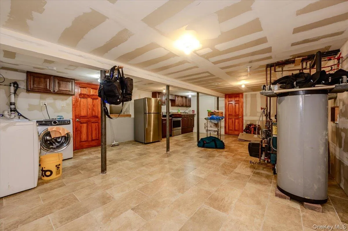 2664 Grayson Drive, Hempstead, NY, 4 Bedrooms Bedrooms, 6 Rooms Rooms,3 BathroomsBathrooms,Residential,For Rent,Grayson,0,1046626 2664 Grayson Drive, Hempstead, NY, 4 Bedrooms Bedrooms, 6 Rooms Rooms,3 BathroomsBathrooms,Residential,For Rent,Grayson,0,1046626