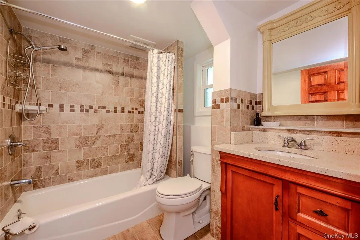 2664 Grayson Drive, Hempstead, NY, 4 Bedrooms Bedrooms, 6 Rooms Rooms,3 BathroomsBathrooms,Residential,For Rent,Grayson,0,1046626 2664 Grayson Drive, Hempstead, NY, 4 Bedrooms Bedrooms, 6 Rooms Rooms,3 BathroomsBathrooms,Residential,For Rent,Grayson,0,1046626