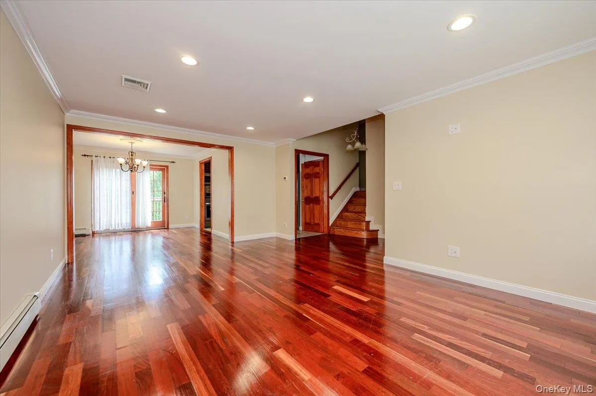 2664 Grayson Drive, Hempstead, NY, 4 Bedrooms Bedrooms, 6 Rooms Rooms,3 BathroomsBathrooms,Residential,For Rent,Grayson,0,1046626 2664 Grayson Drive, Hempstead, NY, 4 Bedrooms Bedrooms, 6 Rooms Rooms,3 BathroomsBathrooms,Residential,For Rent,Grayson,0,1046626