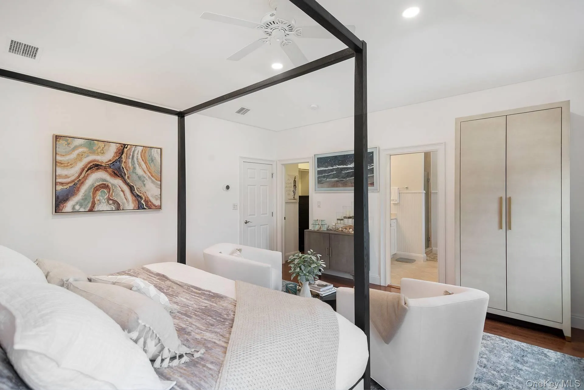 28 Andrew Court, Southampton, NY, 3 Bedrooms Bedrooms, 7 Rooms Rooms,3 BathroomsBathrooms,Residential,For Rent,Andrew Court,0,1046627 28 Andrew Court, Southampton, NY, 3 Bedrooms Bedrooms, 7 Rooms Rooms,3 BathroomsBathrooms,Residential,For Rent,Andrew Court,0,1046627