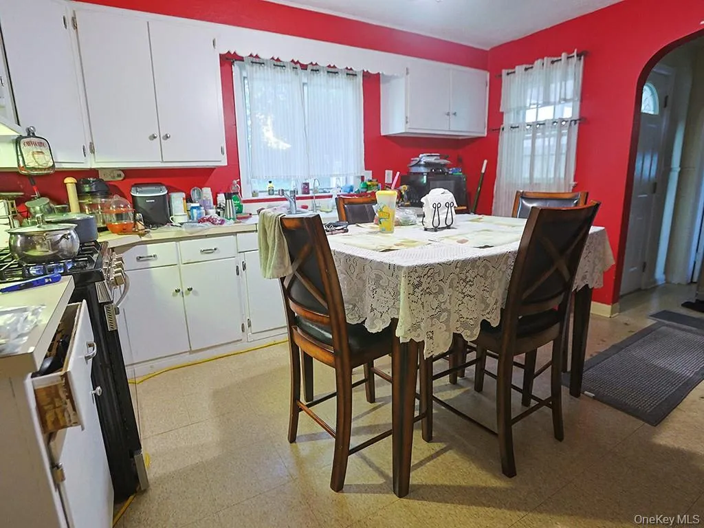 580 Route 17M, Middletown, NY, 5 Bedrooms Bedrooms, 8 Rooms Rooms,2 BathroomsBathrooms,Residential,For Rent,Route 17M,0,1046630 580 Route 17M, Middletown, NY, 5 Bedrooms Bedrooms, 8 Rooms Rooms,2 BathroomsBathrooms,Residential,For Rent,Route 17M,0,1046630