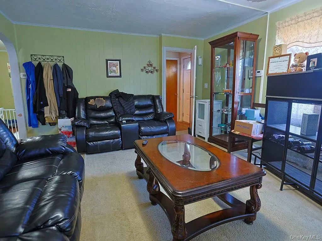 580 Route 17M, Middletown, NY, 5 Bedrooms Bedrooms, 8 Rooms Rooms,2 BathroomsBathrooms,Residential,For Rent,Route 17M,0,1046630 580 Route 17M, Middletown, NY, 5 Bedrooms Bedrooms, 8 Rooms Rooms,2 BathroomsBathrooms,Residential,For Rent,Route 17M,0,1046630