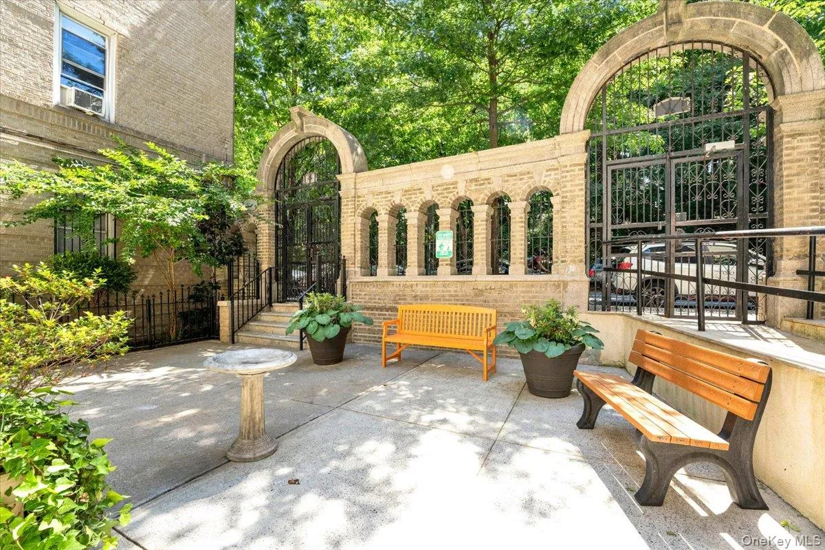811 Walton Avenue, New York, NY, 1 Bedroom Bedrooms, 5 Rooms Rooms,1 BathroomBathrooms,Residential,For Rent,Avenue,0,1046632 811 Walton Avenue, New York, NY, 1 Bedroom Bedrooms, 5 Rooms Rooms,1 BathroomBathrooms,Residential,For Rent,Avenue,0,1046632