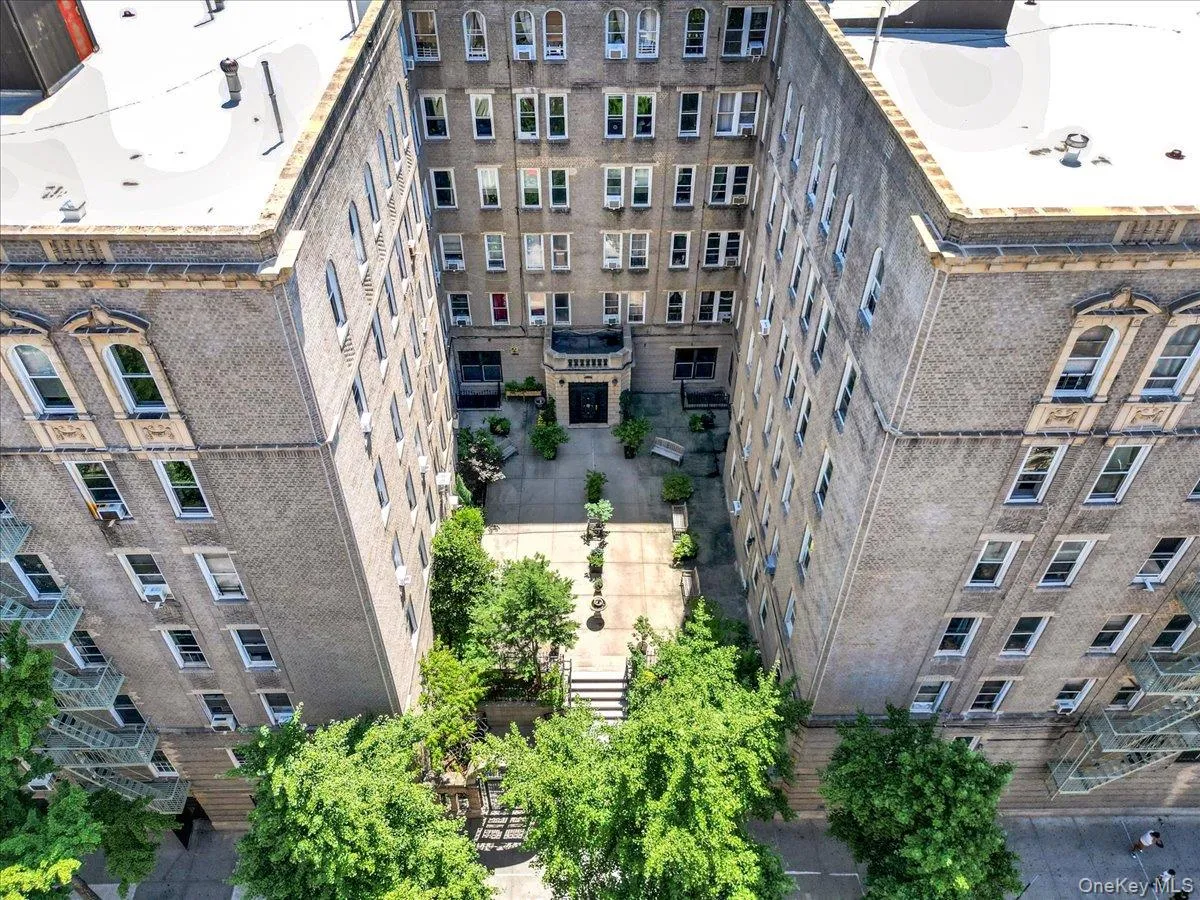 811 Walton Avenue, New York, NY, 1 Bedroom Bedrooms, 5 Rooms Rooms,1 BathroomBathrooms,Residential,For Rent,Avenue,0,1046632 811 Walton Avenue, New York, NY, 1 Bedroom Bedrooms, 5 Rooms Rooms,1 BathroomBathrooms,Residential,For Rent,Avenue,0,1046632