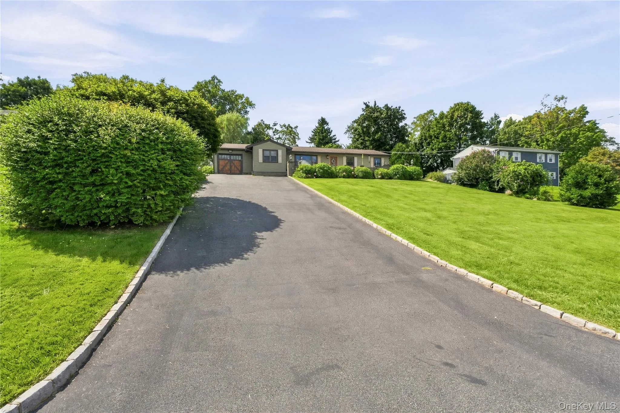 28 Hilltop Drive, Carmel, NY, 3 Bedrooms Bedrooms, 9 Rooms Rooms,2 BathroomsBathrooms,Residential,For Rent,Hilltop,0,1046637 28 Hilltop Drive, Carmel, NY, 3 Bedrooms Bedrooms, 9 Rooms Rooms,2 BathroomsBathrooms,Residential,For Rent,Hilltop,0,1046637