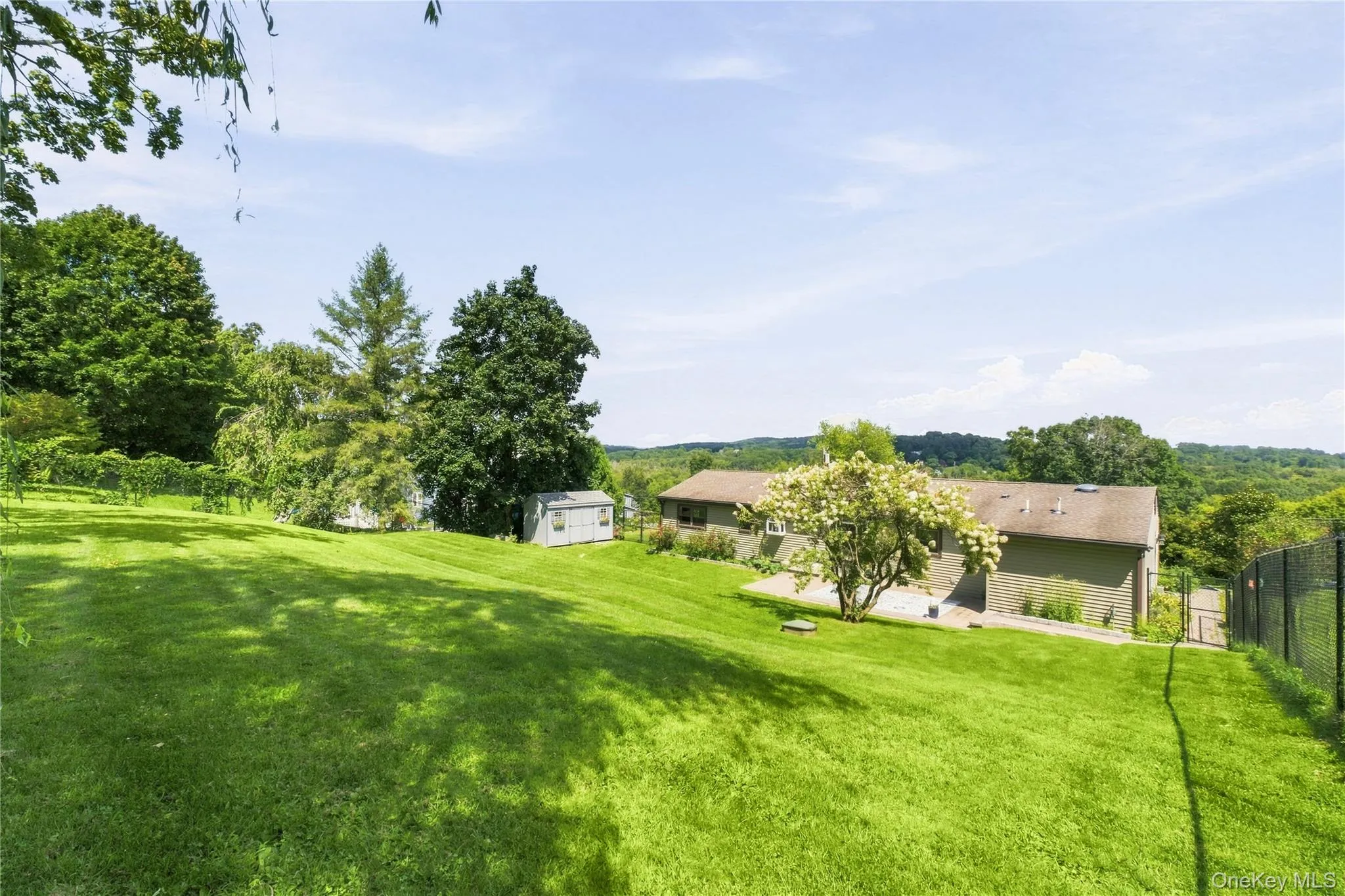 28 Hilltop Drive, Carmel, NY, 3 Bedrooms Bedrooms, 9 Rooms Rooms,2 BathroomsBathrooms,Residential,For Rent,Hilltop,0,1046637 28 Hilltop Drive, Carmel, NY, 3 Bedrooms Bedrooms, 9 Rooms Rooms,2 BathroomsBathrooms,Residential,For Rent,Hilltop,0,1046637