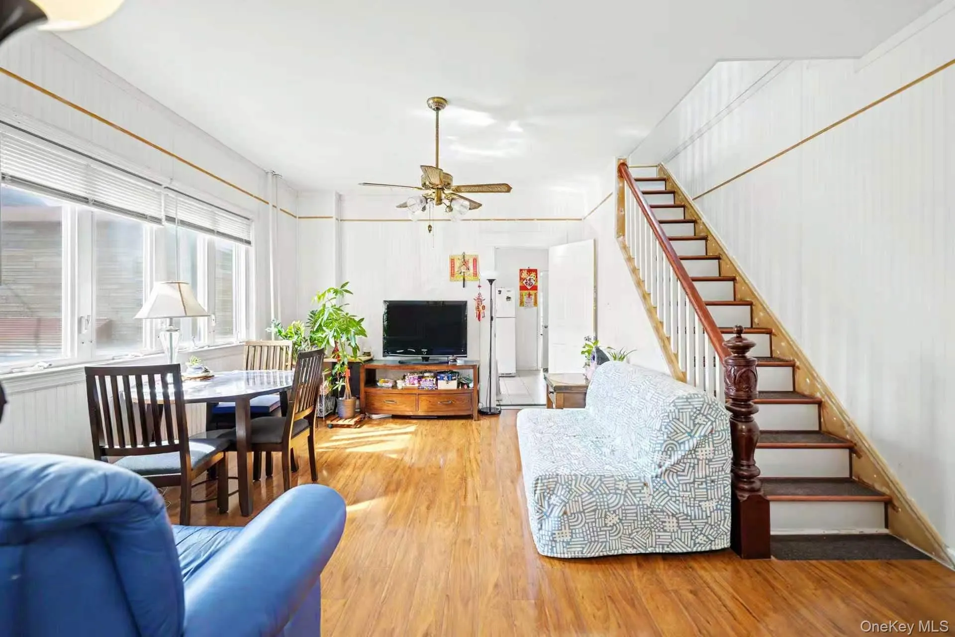 6016 69th Lane, New York, NY, 3 Bedrooms Bedrooms, 5 Rooms Rooms,1 BathroomBathrooms,Residential,For Rent,69th,0,1046644 6016 69th Lane, New York, NY, 3 Bedrooms Bedrooms, 5 Rooms Rooms,1 BathroomBathrooms,Residential,For Rent,69th,0,1046644