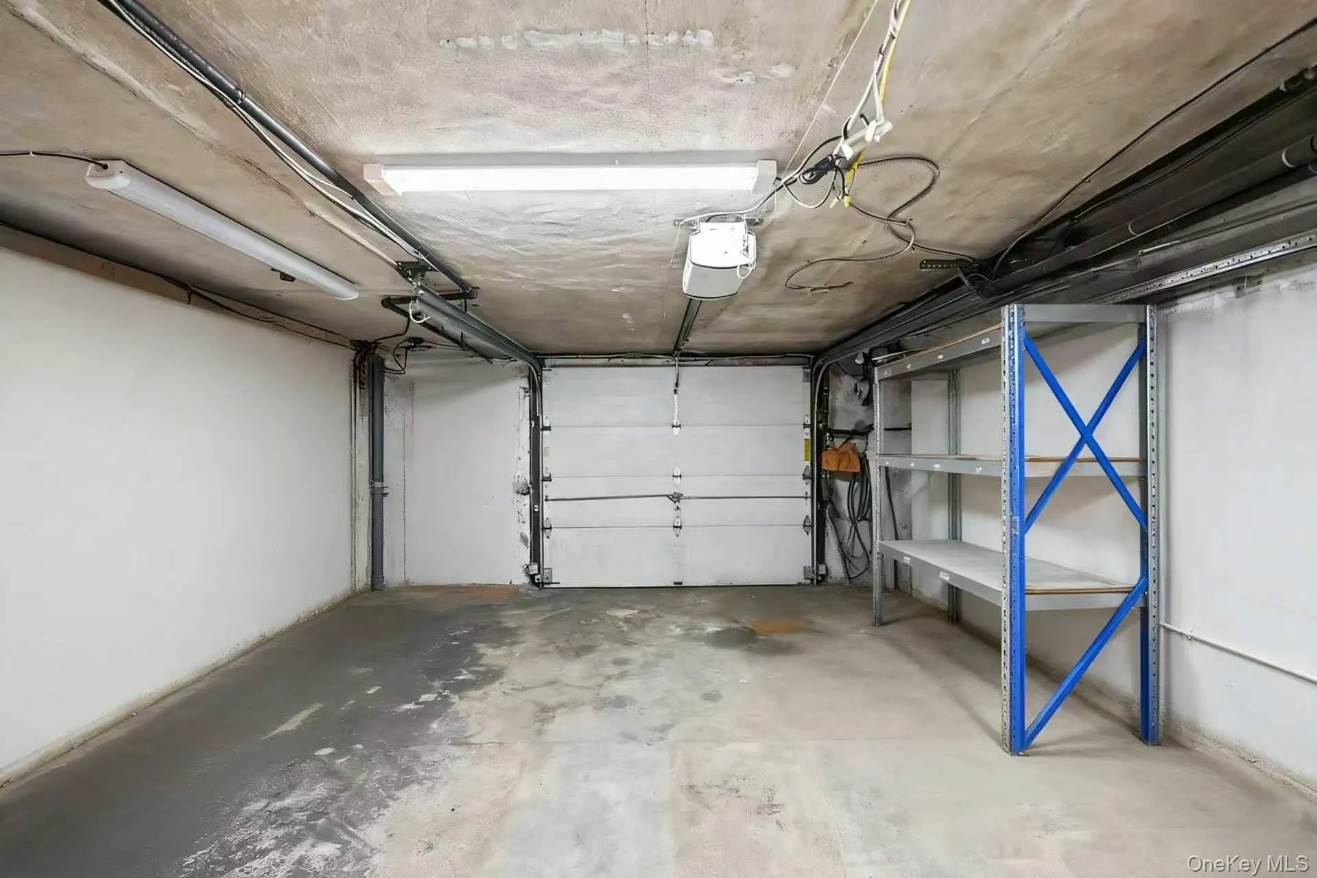 6016 69th Lane, New York, NY, 3 Bedrooms Bedrooms, 5 Rooms Rooms,1 BathroomBathrooms,Residential,For Rent,69th,0,1046644 6016 69th Lane, New York, NY, 3 Bedrooms Bedrooms, 5 Rooms Rooms,1 BathroomBathrooms,Residential,For Rent,69th,0,1046644