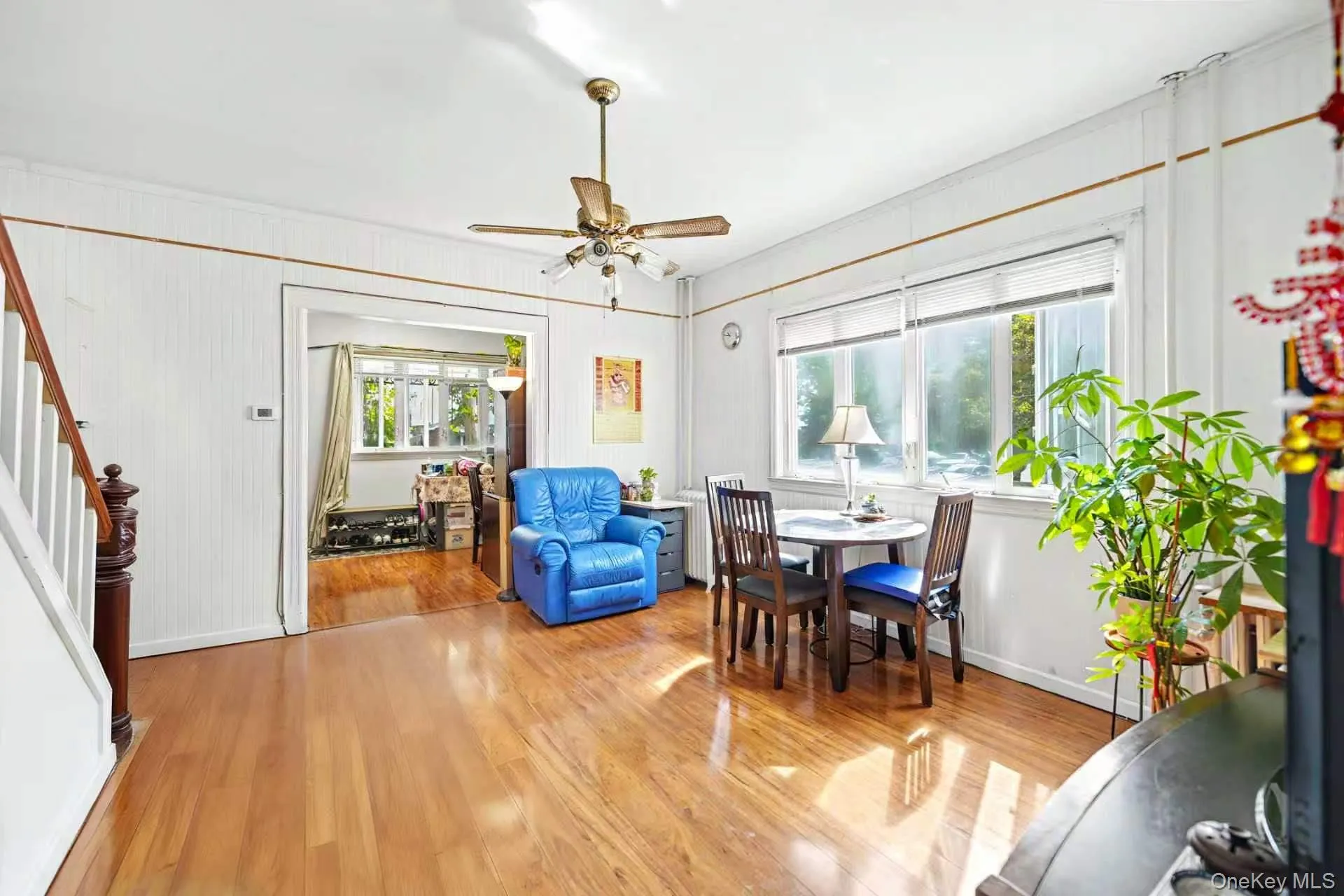 6016 69th Lane, New York, NY, 3 Bedrooms Bedrooms, 5 Rooms Rooms,1 BathroomBathrooms,Residential,For Rent,69th,0,1046644 6016 69th Lane, New York, NY, 3 Bedrooms Bedrooms, 5 Rooms Rooms,1 BathroomBathrooms,Residential,For Rent,69th,0,1046644