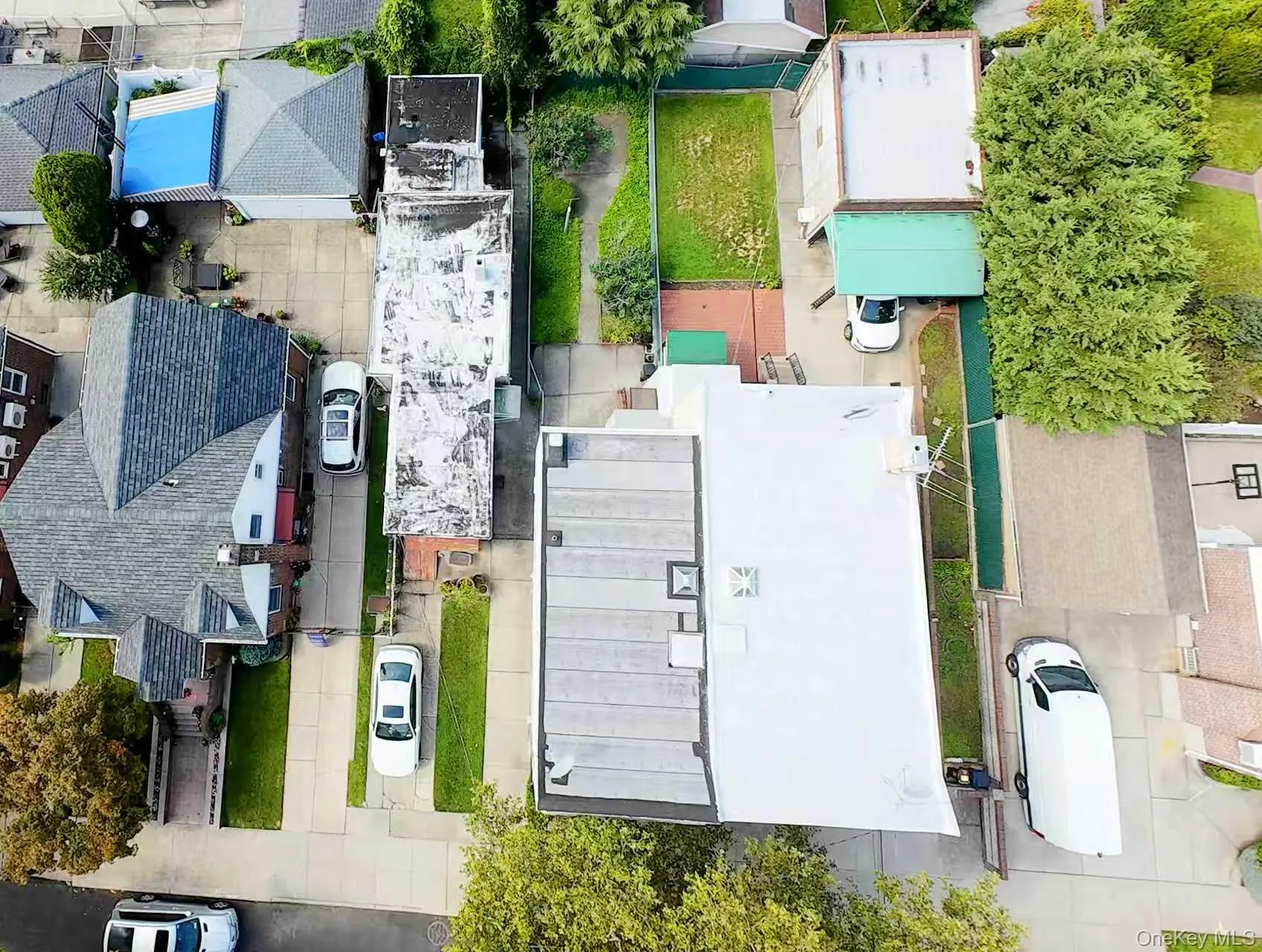 6016 69th Lane, New York, NY, 3 Bedrooms Bedrooms, 5 Rooms Rooms,1 BathroomBathrooms,Residential,For Rent,69th,0,1046644 6016 69th Lane, New York, NY, 3 Bedrooms Bedrooms, 5 Rooms Rooms,1 BathroomBathrooms,Residential,For Rent,69th,0,1046644