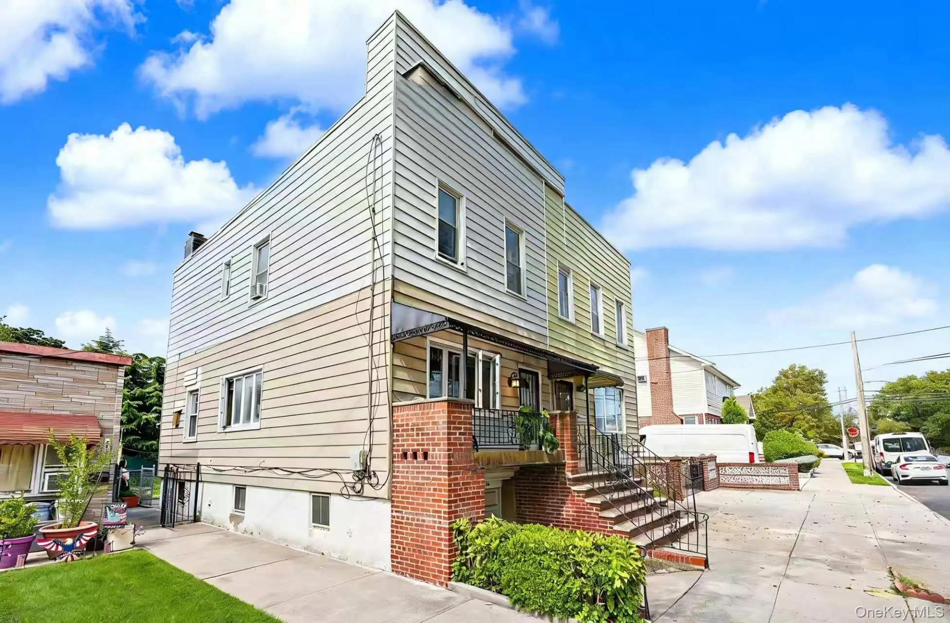 6016 69th Lane, New York, NY, 3 Bedrooms Bedrooms, 5 Rooms Rooms,1 BathroomBathrooms,Residential,For Rent,69th,0,1046644 6016 69th Lane, New York, NY, 3 Bedrooms Bedrooms, 5 Rooms Rooms,1 BathroomBathrooms,Residential,For Rent,69th,0,1046644