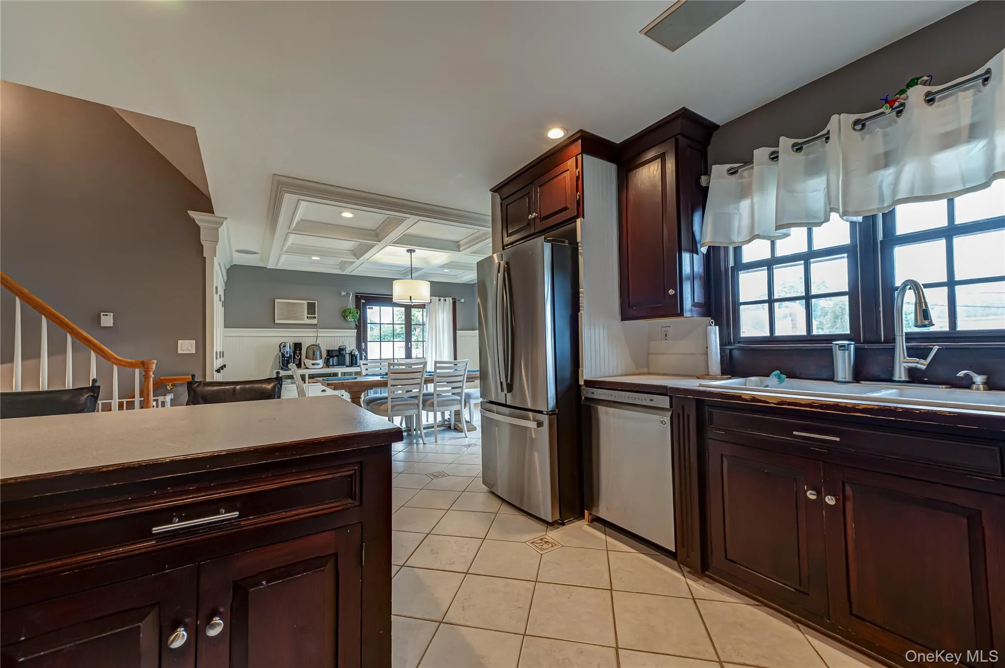 3 Peary Lane, Smithtown, NY, 3 Bedrooms Bedrooms, 7 Rooms Rooms,2 BathroomsBathrooms,Residential,For Rent,Peary,0,1046645 3 Peary Lane, Smithtown, NY, 3 Bedrooms Bedrooms, 7 Rooms Rooms,2 BathroomsBathrooms,Residential,For Rent,Peary,0,1046645