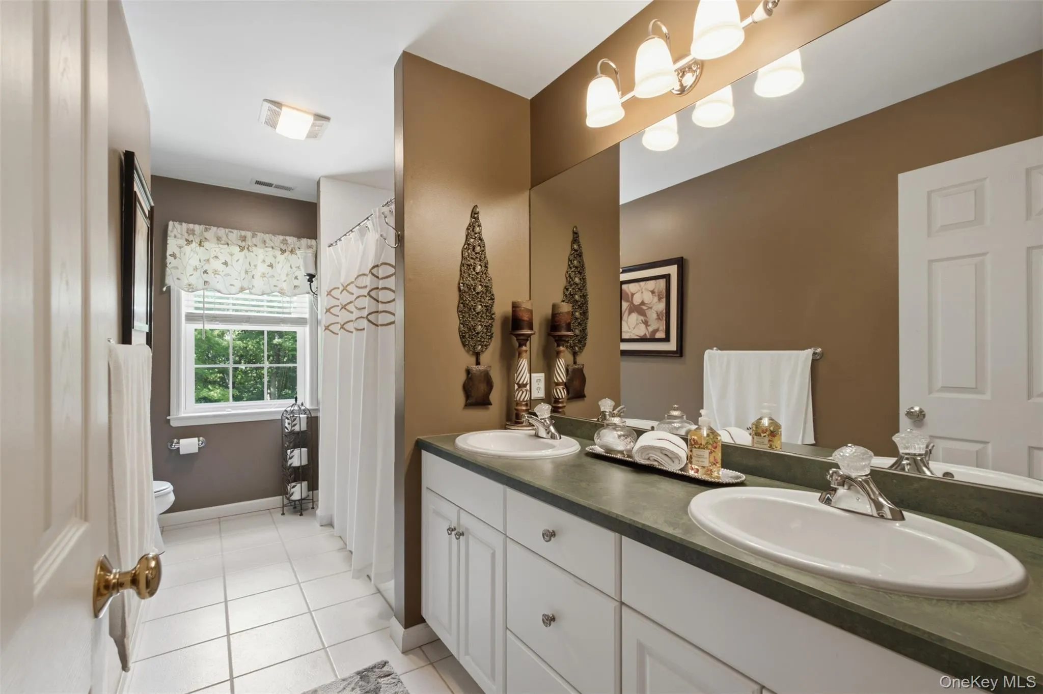 49 Millstream Court, Pawling, NY, 3 Bedrooms Bedrooms, 11 Rooms Rooms,2 BathroomsBathrooms,Residential,For Rent,Millstream,0,1046647 49 Millstream Court, Pawling, NY, 3 Bedrooms Bedrooms, 11 Rooms Rooms,2 BathroomsBathrooms,Residential,For Rent,Millstream,0,1046647