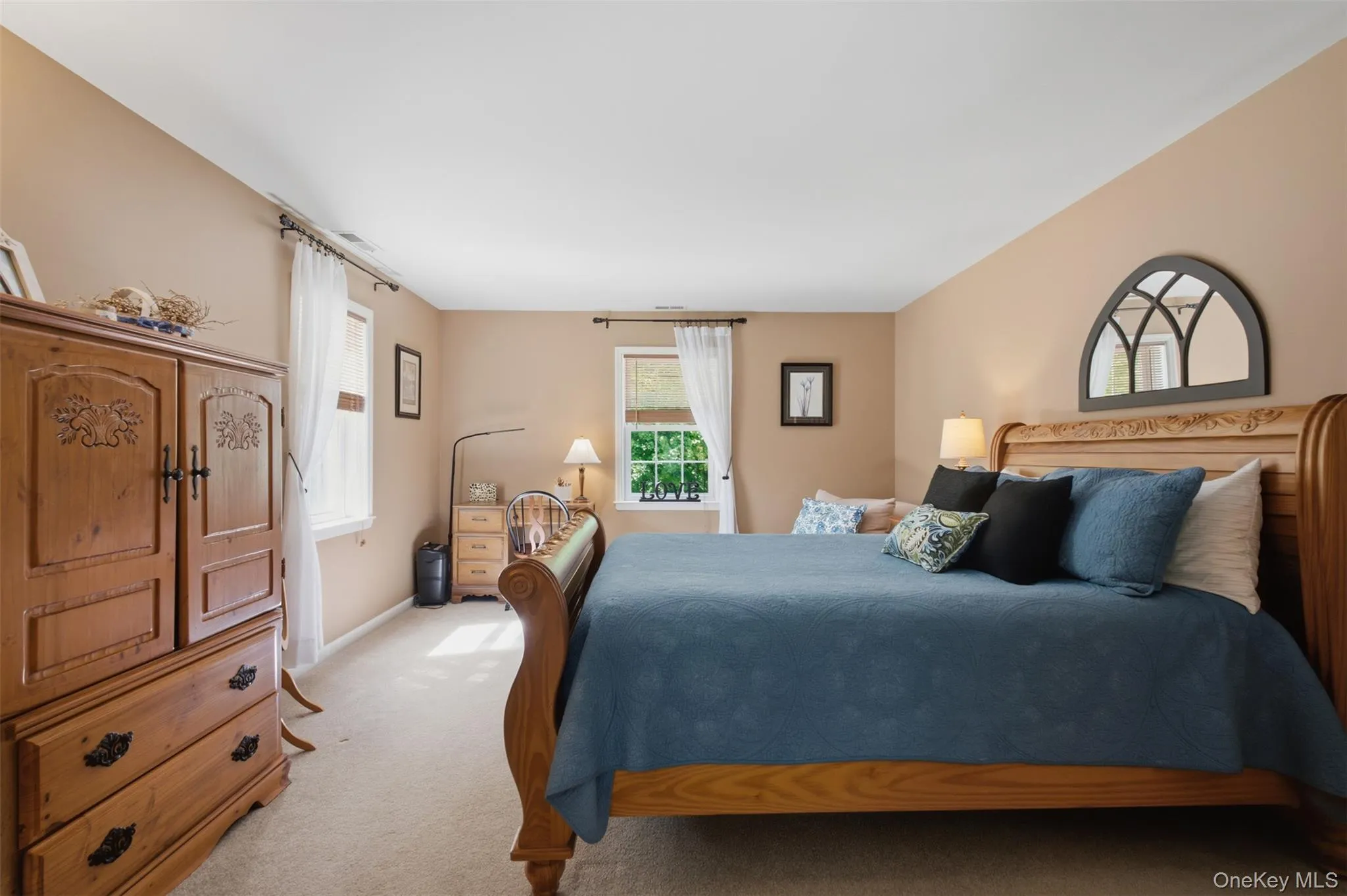 49 Millstream Court, Pawling, NY, 3 Bedrooms Bedrooms, 11 Rooms Rooms,2 BathroomsBathrooms,Residential,For Rent,Millstream,0,1046647 49 Millstream Court, Pawling, NY, 3 Bedrooms Bedrooms, 11 Rooms Rooms,2 BathroomsBathrooms,Residential,For Rent,Millstream,0,1046647